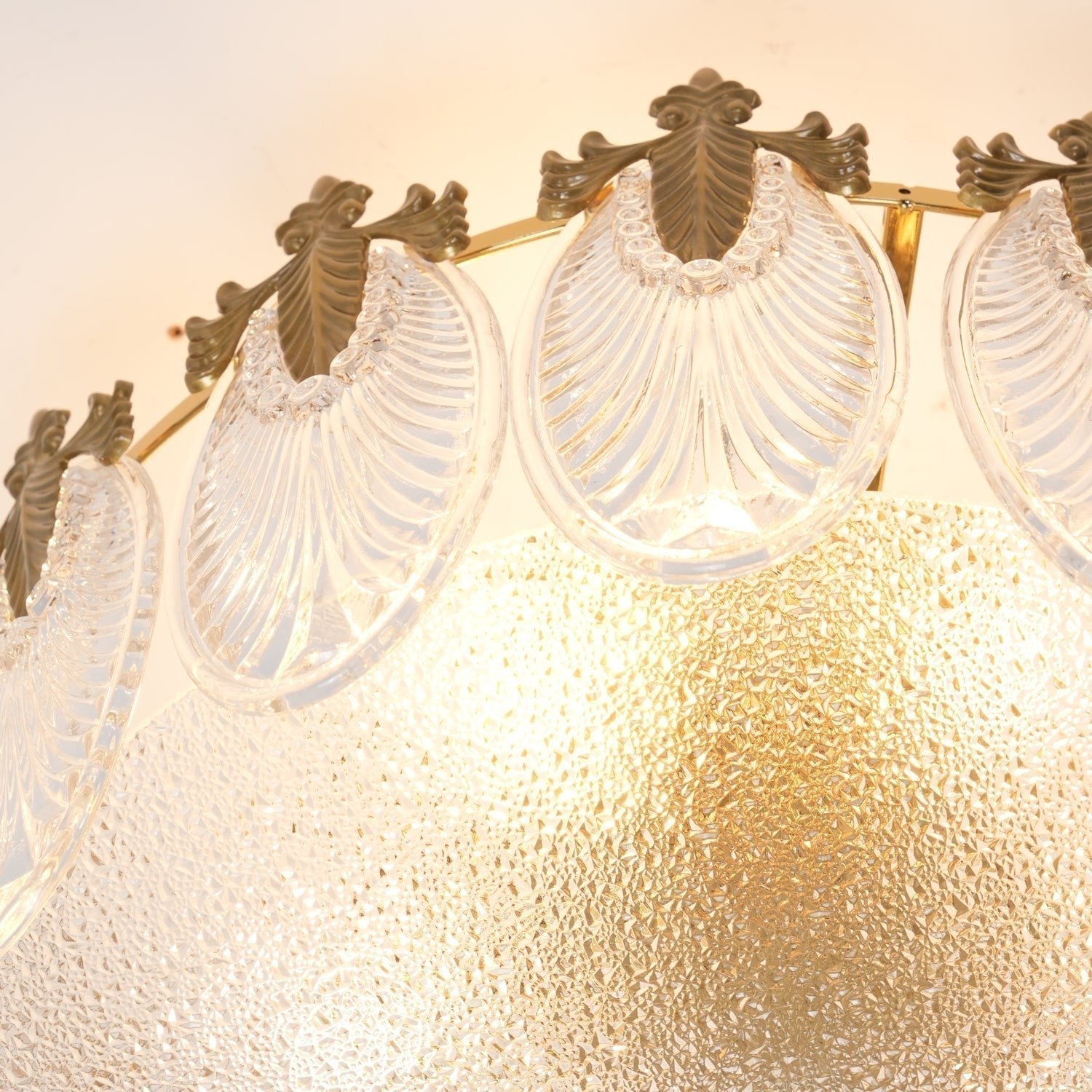 Lustra Kronleuchter Glas Blütenblätter Goldrahmen Rund-Letslighting