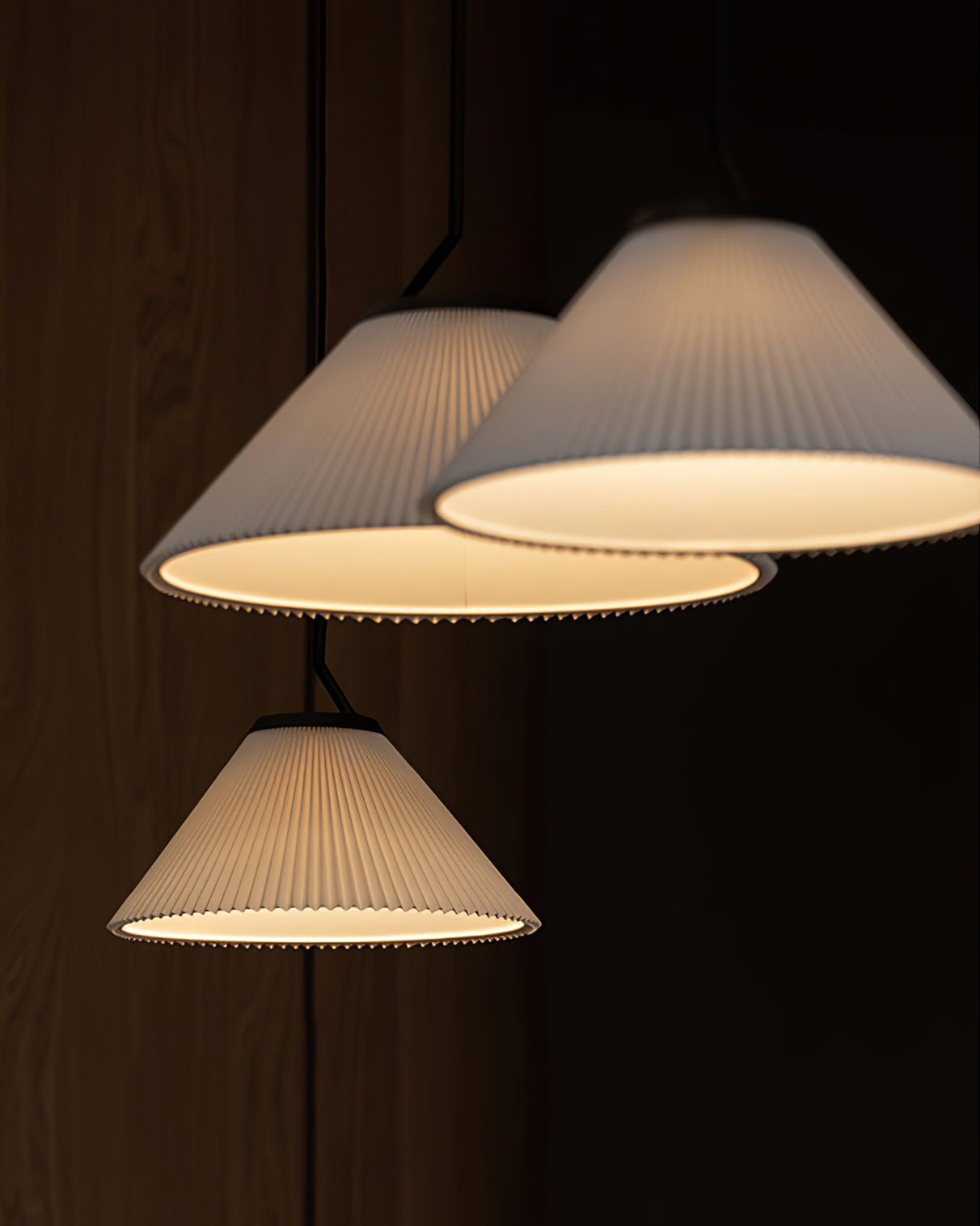 Knell Plissiert Schwarz Kunststoff Pendelleuchte-Letslighting