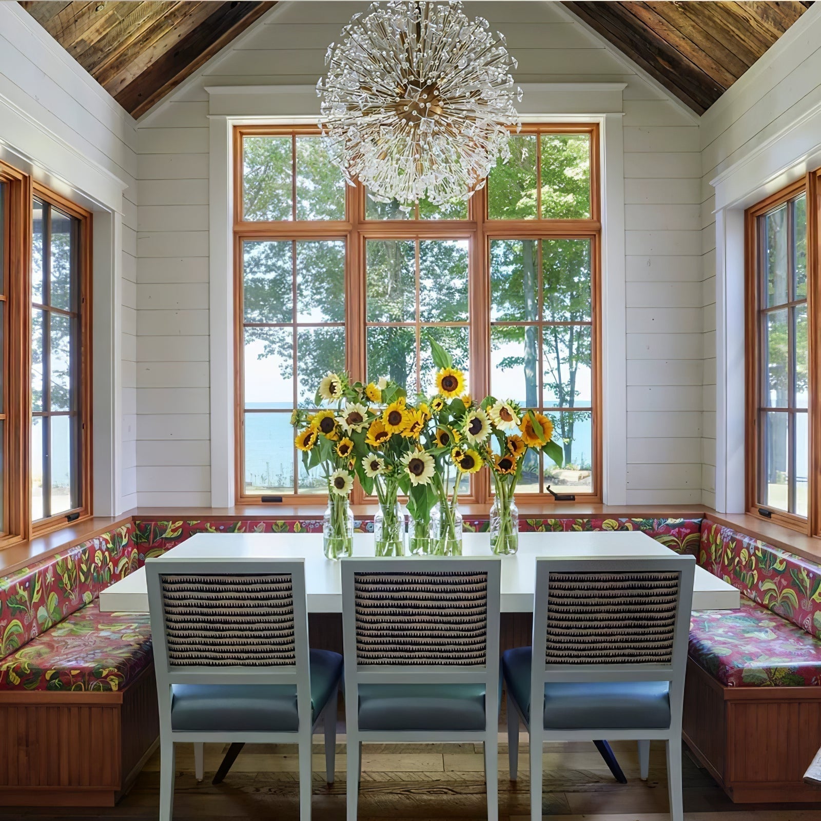 Aurora Chandelier Dickinson Gold Crystal Starburst - Neutralighting