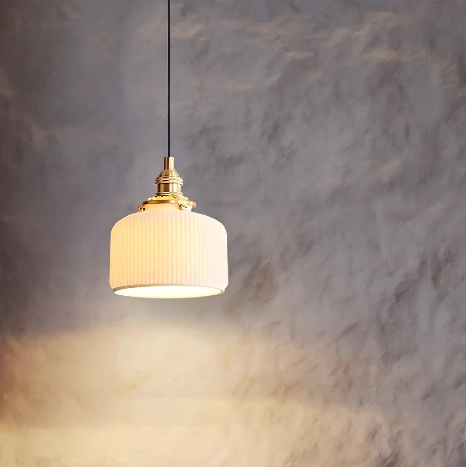 Pendelleuchte Gerippter Keramikschirm Gold-Letslighting