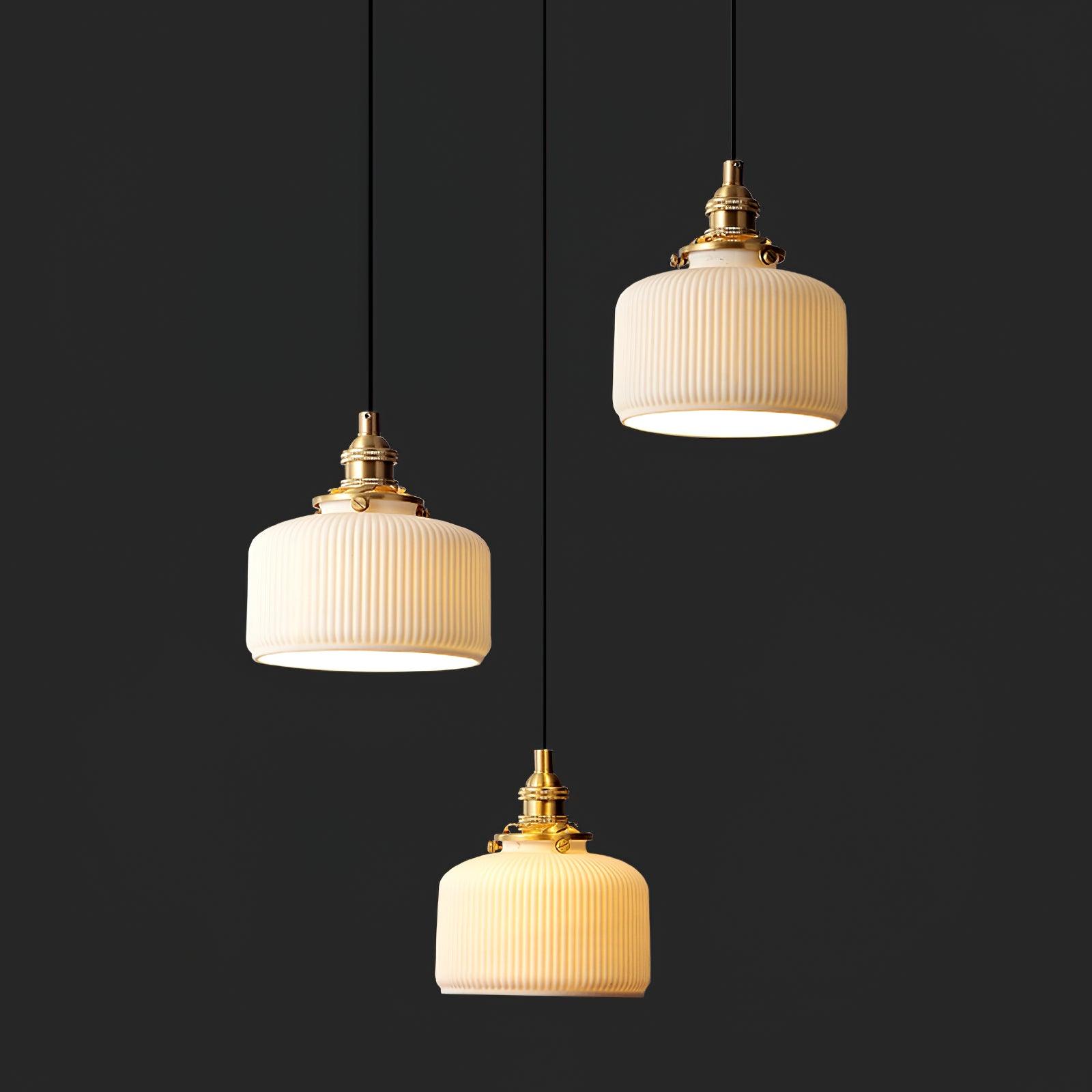 Pendelleuchte Gerippter Keramikschirm Gold-Letslighting