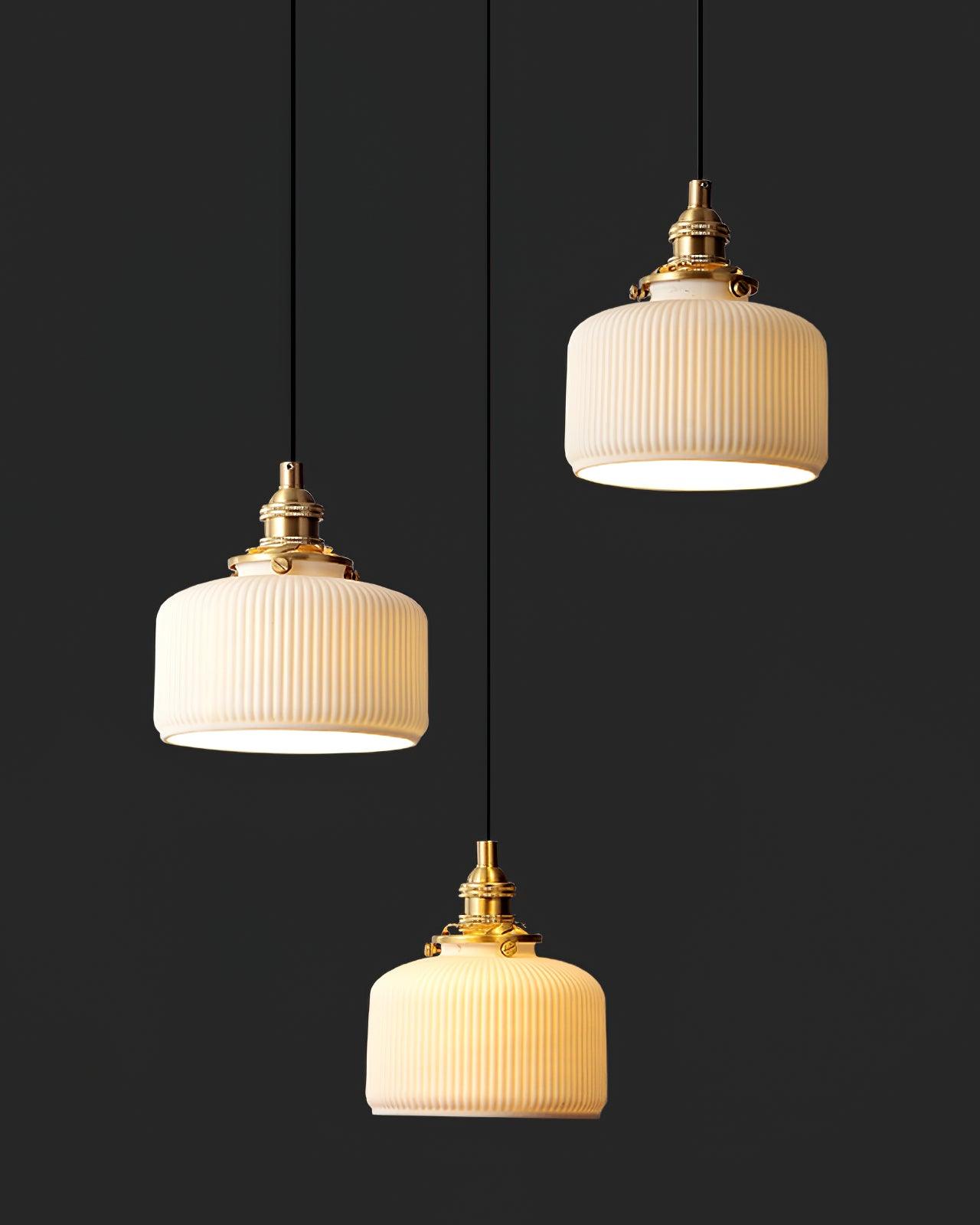 Pendelleuchte Gerippter Keramikschirm Gold-Letslighting