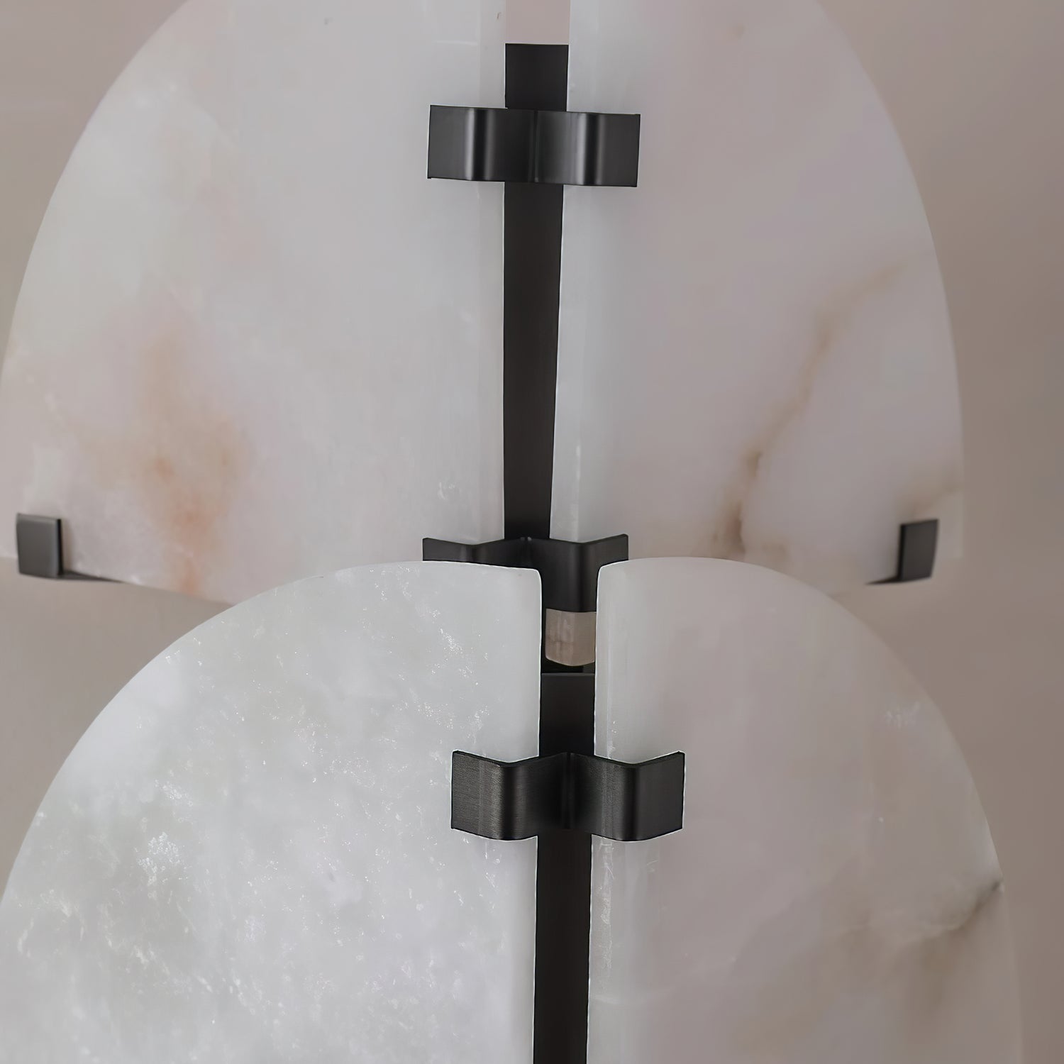 Selesta Modern Alabaster Wall Light - Neutralighting