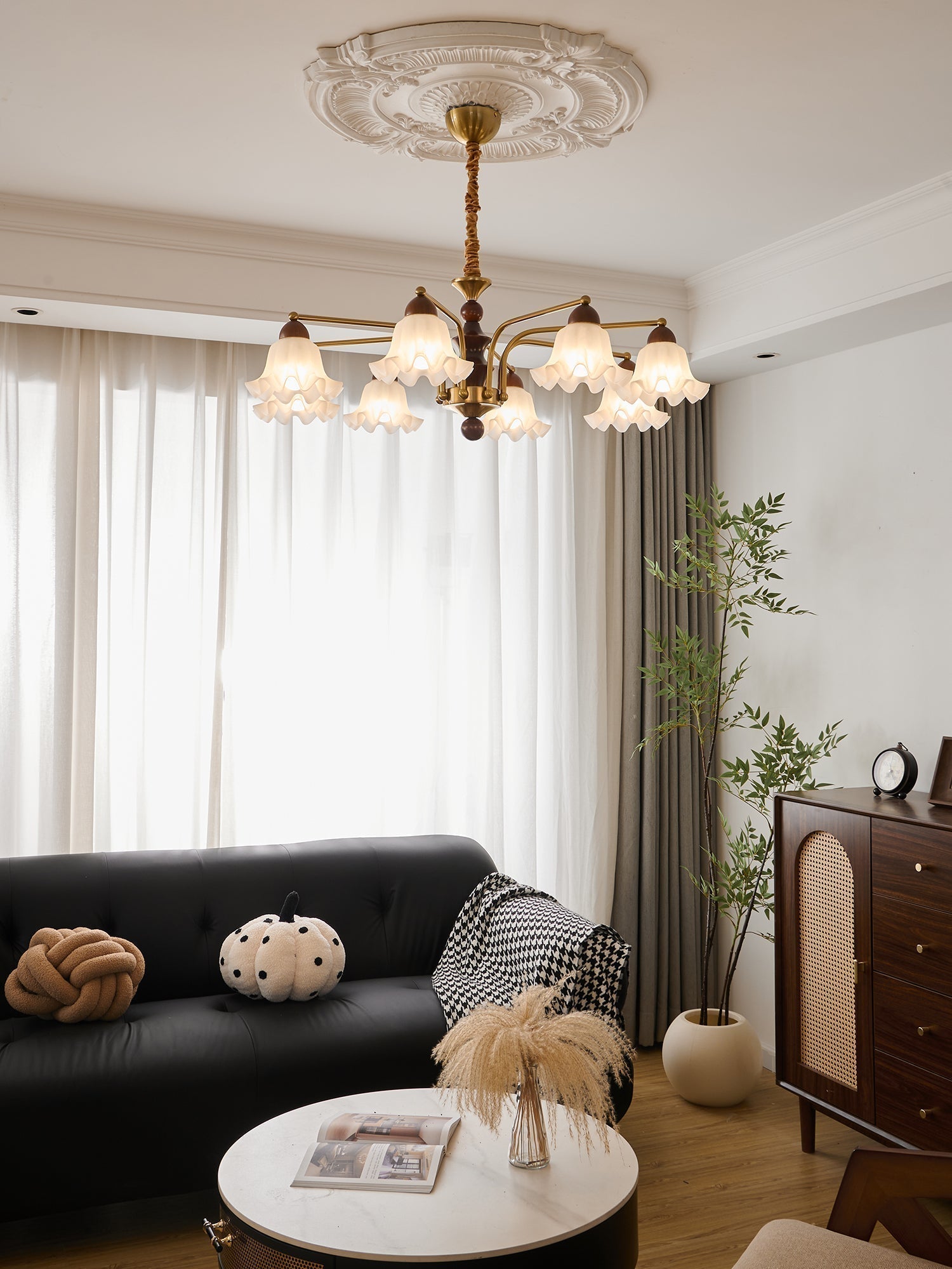 Lylaeen Eleganz Vintage Glas Holz Kronleuchter-Letslighting