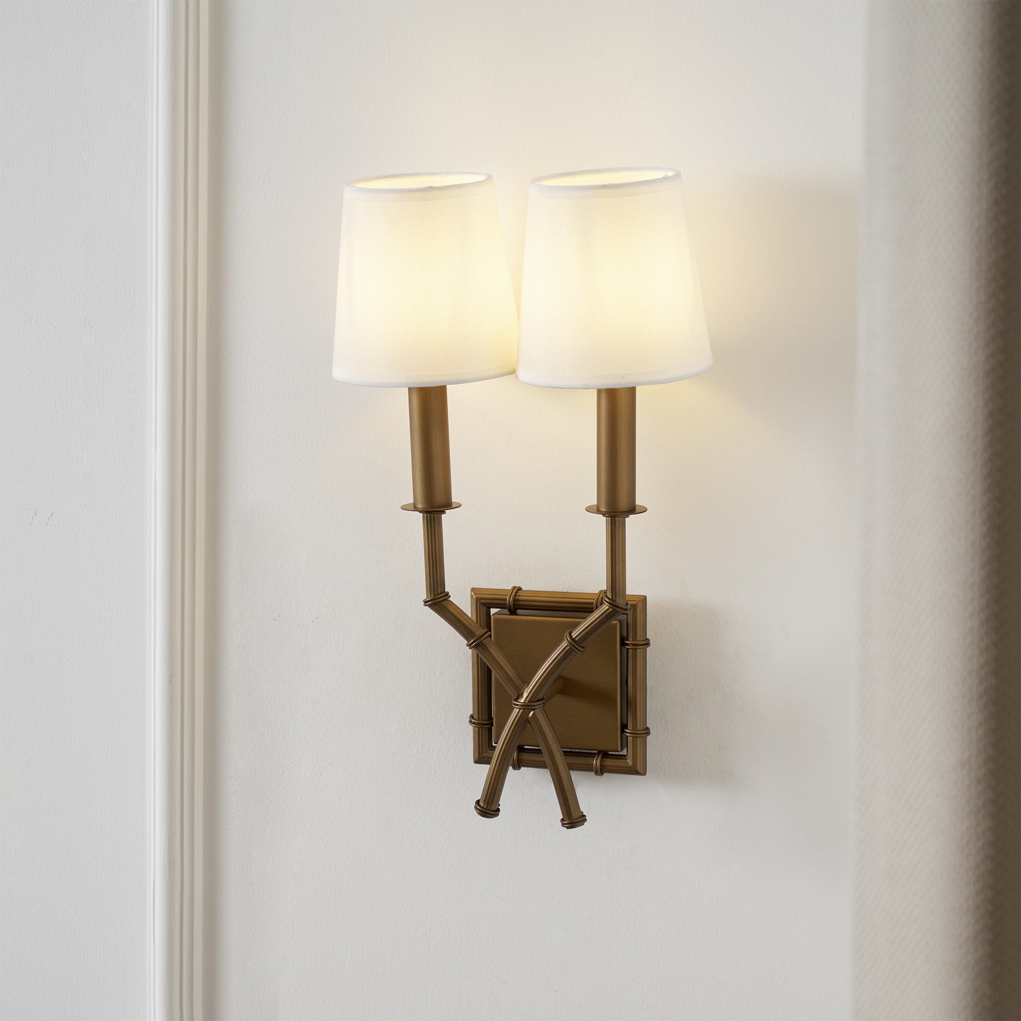 Yelp Industrielle Vintage Wandleuchte aus Bambusgewebe-Letslighting