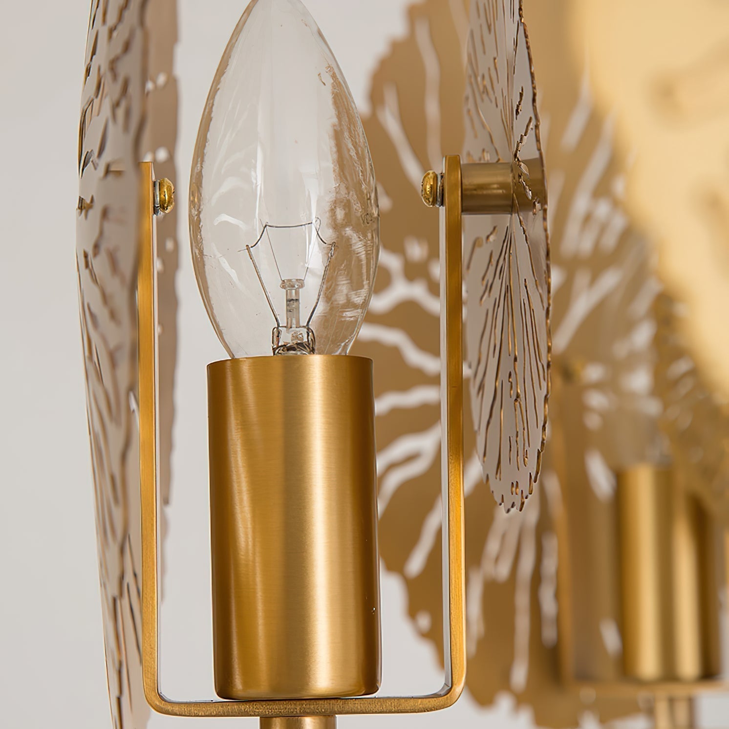 Orb Luxus-Kronleuchter aus Messing-Letslighting