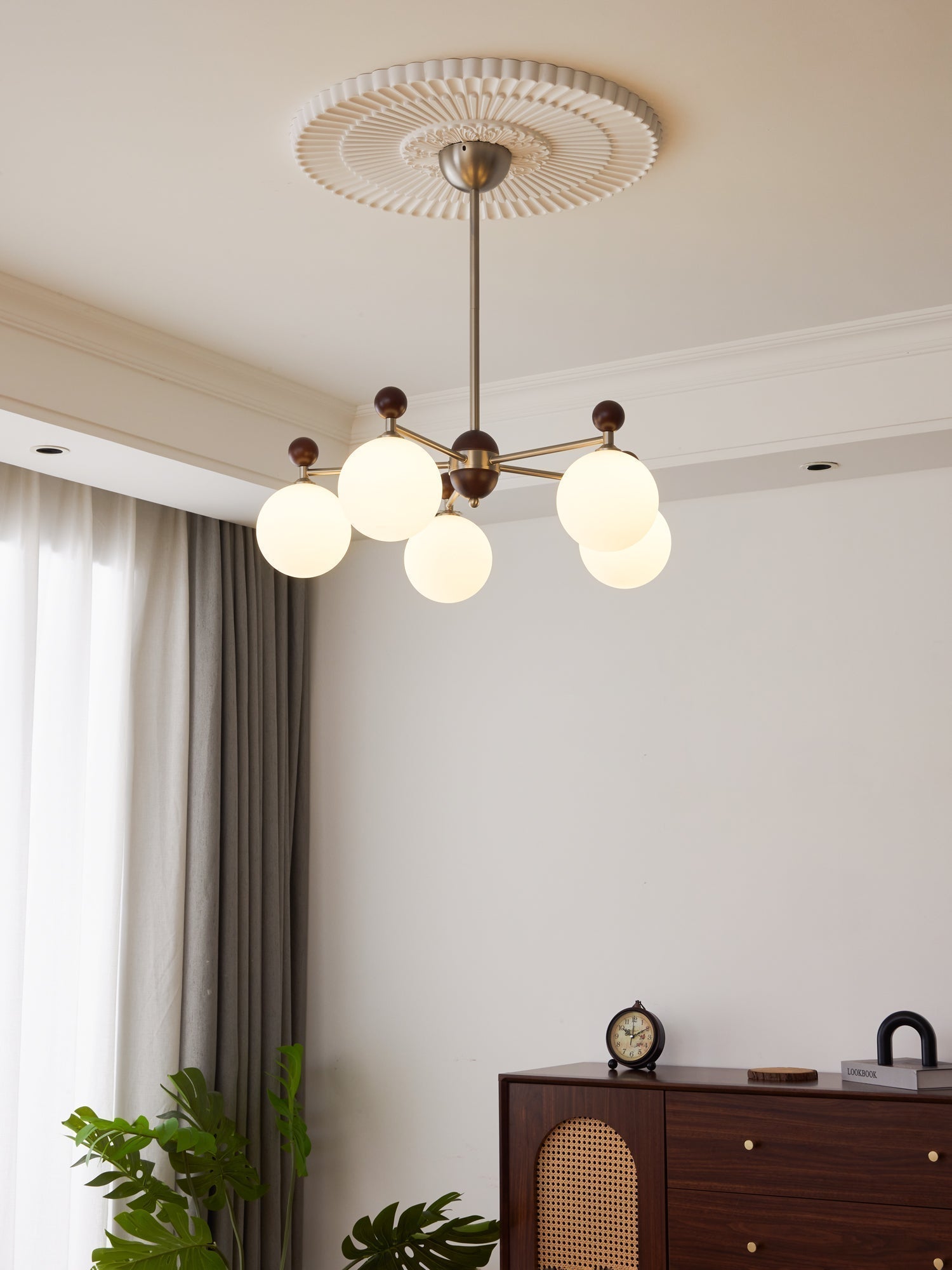 Cimirora Traditionelle Eleganz Holz Glas Kronleuchter-Letslighting