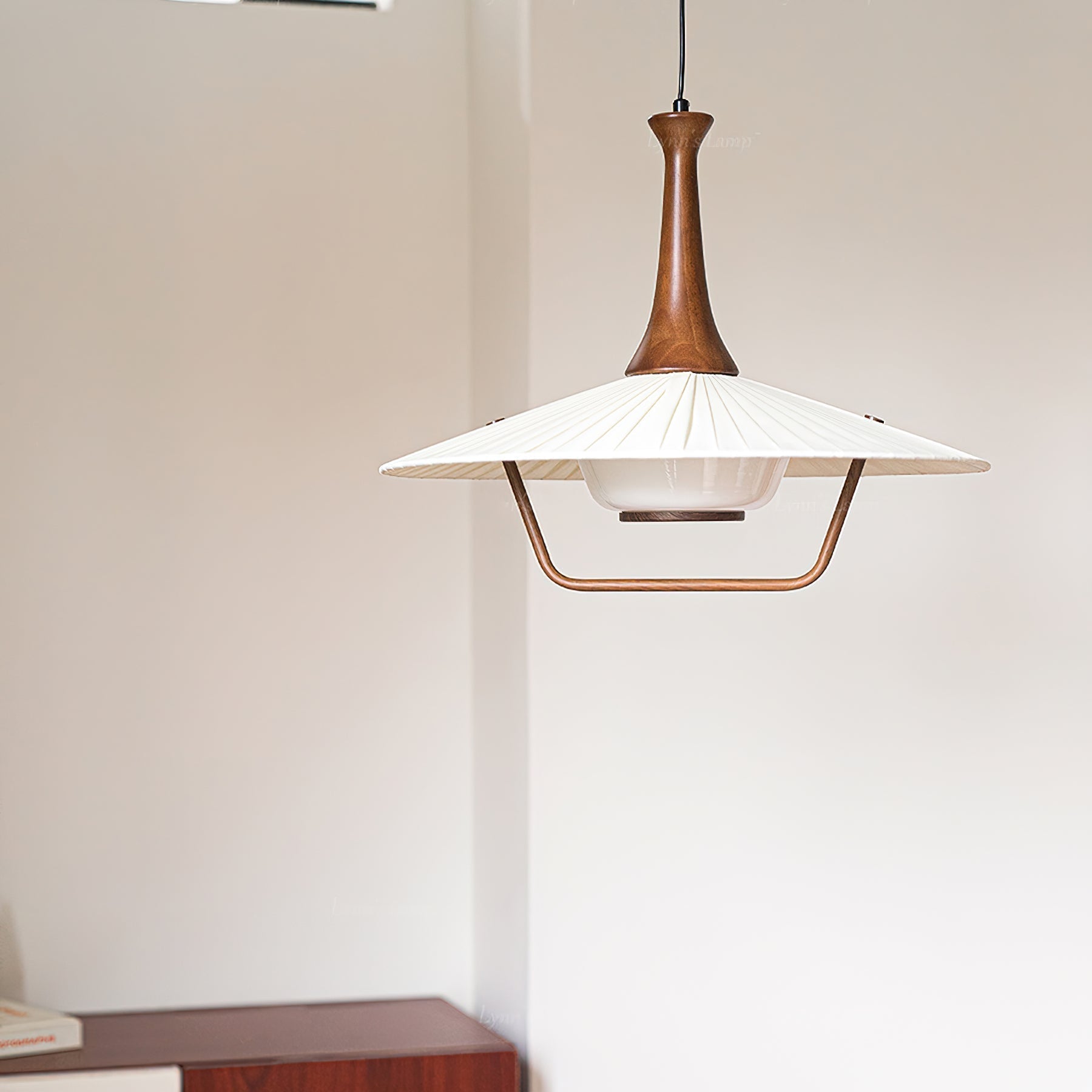 Mydorisra Klassische Stoff-Holz-Pendelleuchte-Letslighting