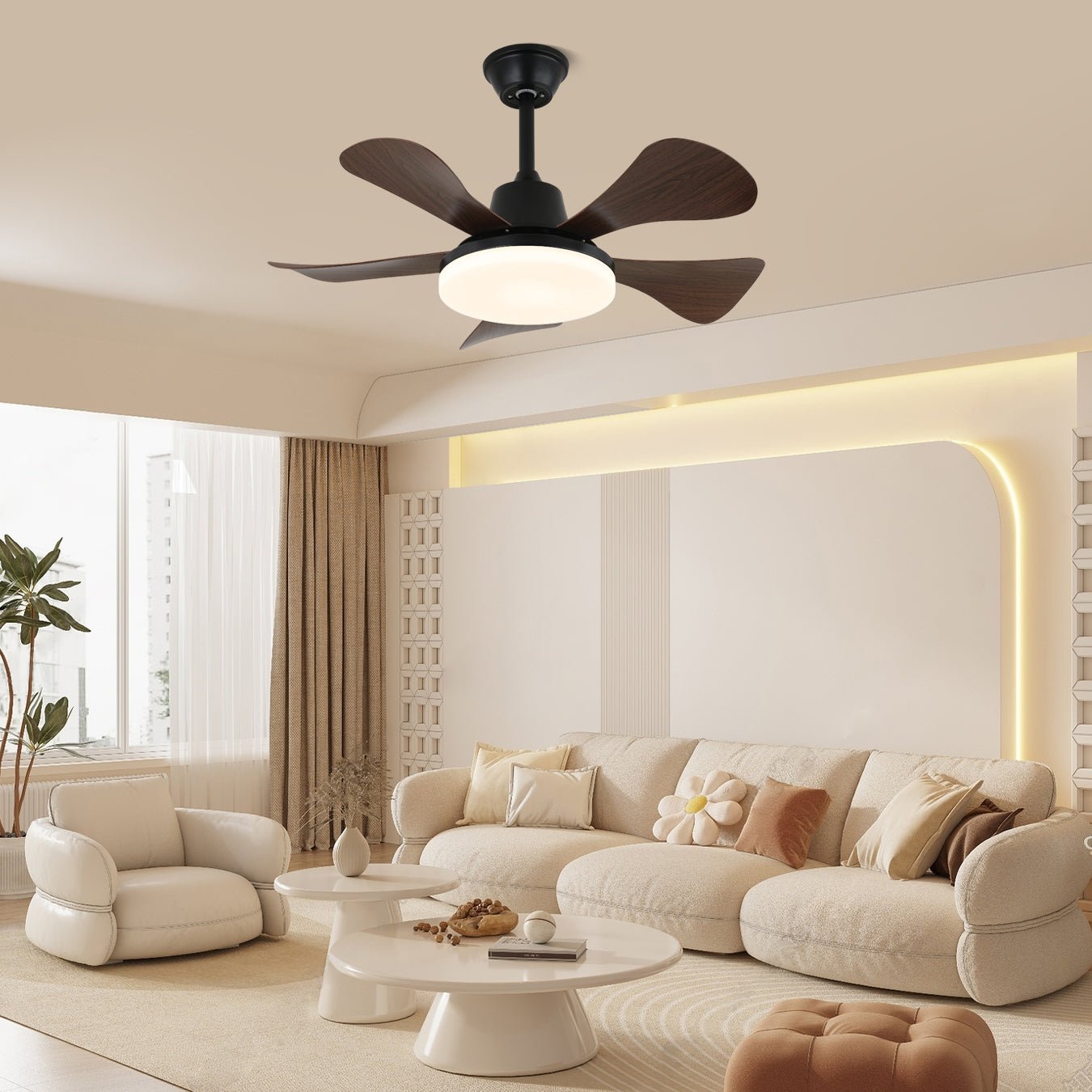 Nahaufnahme des Acrylschirms und Metallrahmens der Aveline Deckenventilatorleuchte