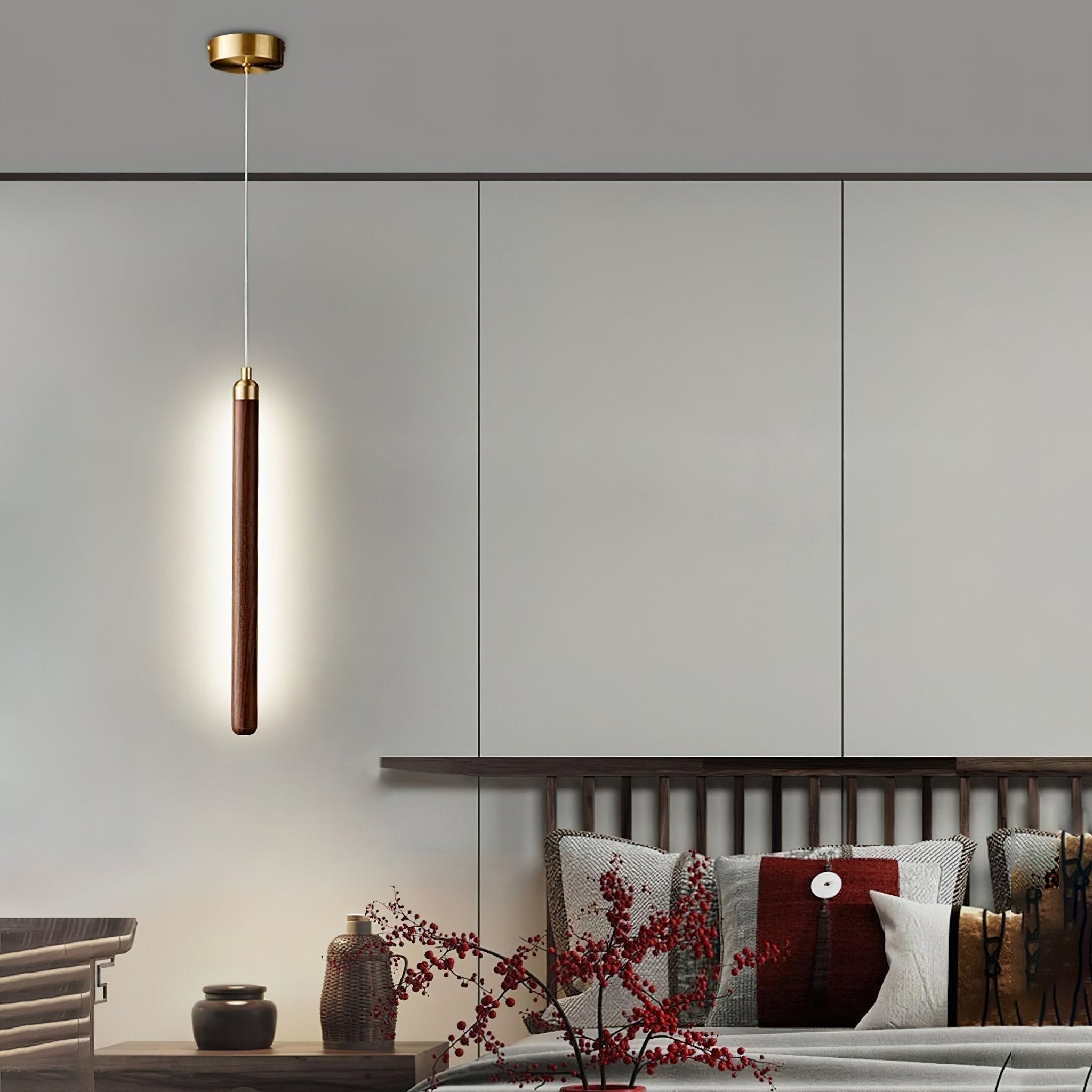 Kyoto Lineare Pendelleuchte aus Walnuss-Messing-Letslighting