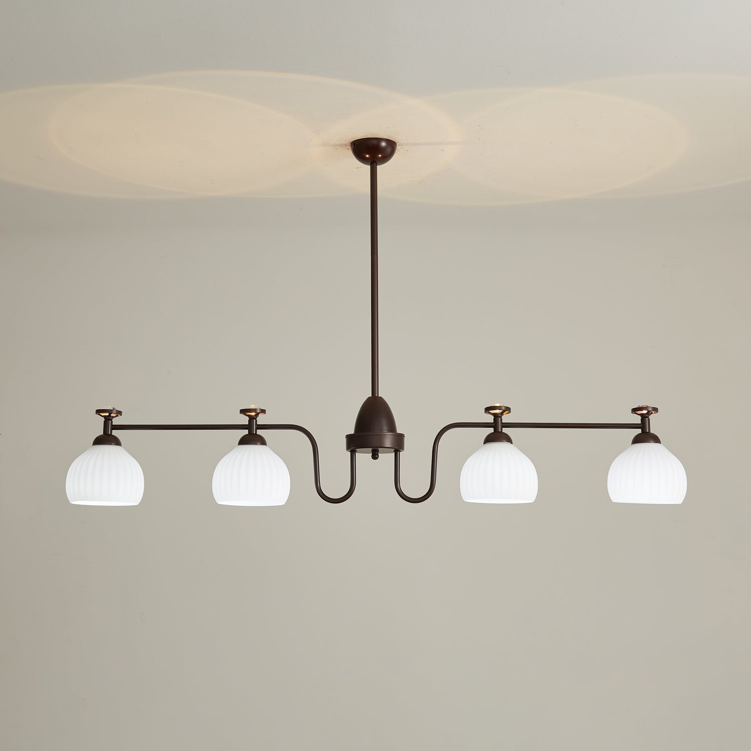 Calaeor Eleganter Premium-Glaskronleuchter-Letslighting