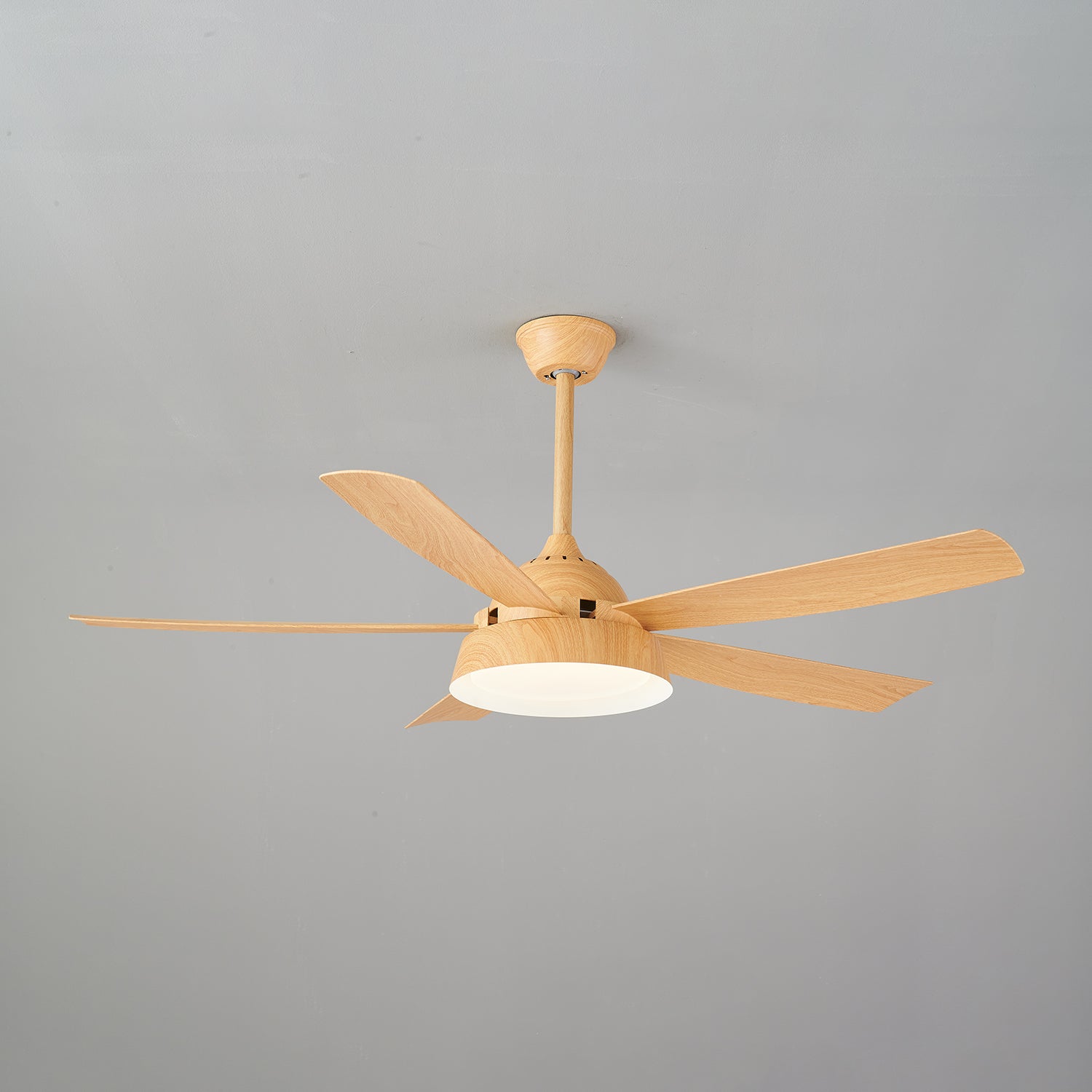 Orvino Deckenventilatorleuchte Holz, zeigt ihre Größe