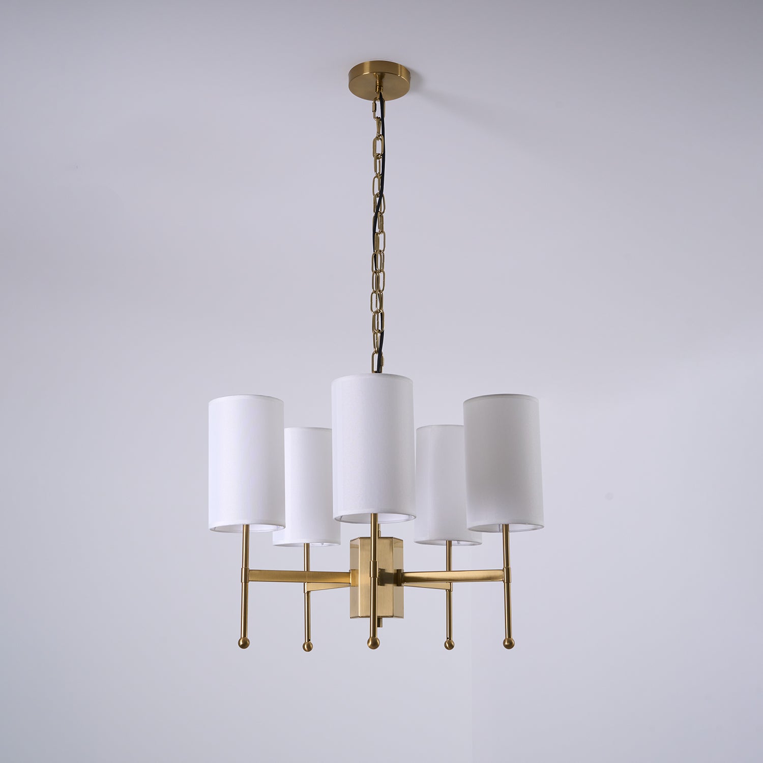 Ulcarisra Vintage Kronleuchter aus Messing mit Stoffbezug-Letslighting