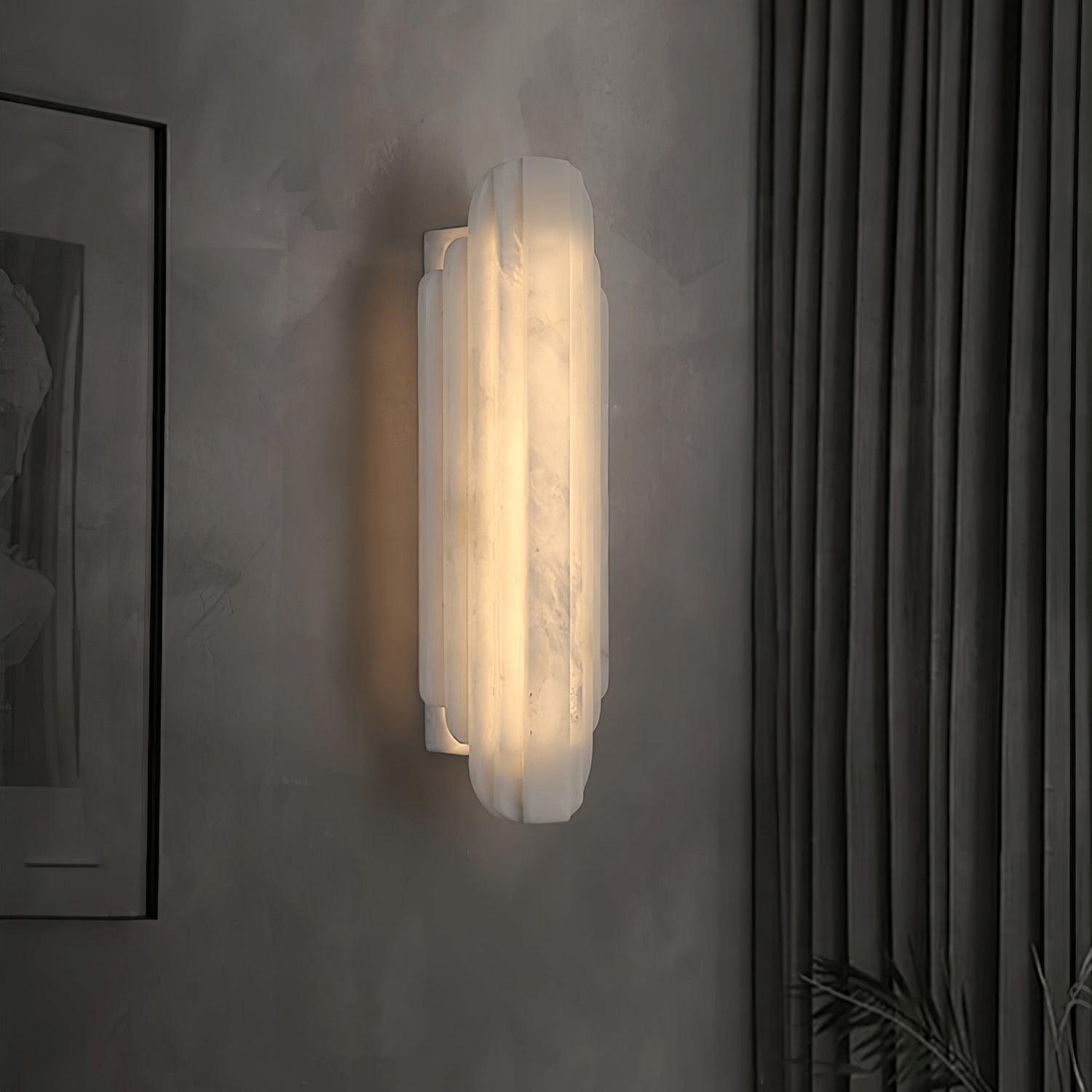 Avthaaris Art Deco Alabaster Wall Light - Neutralighting