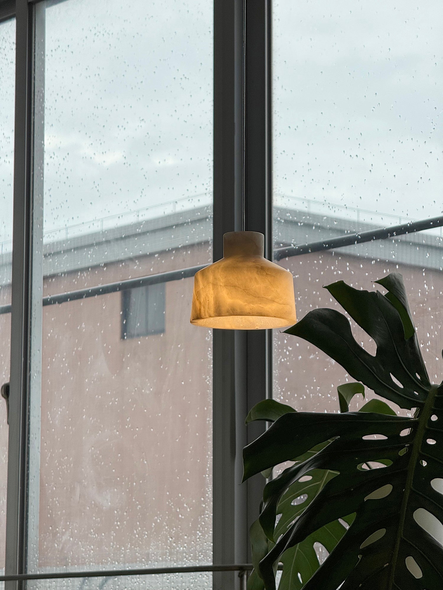 Aursore Modern Minimalist Alabaster Pendant Lamp - Letslighting