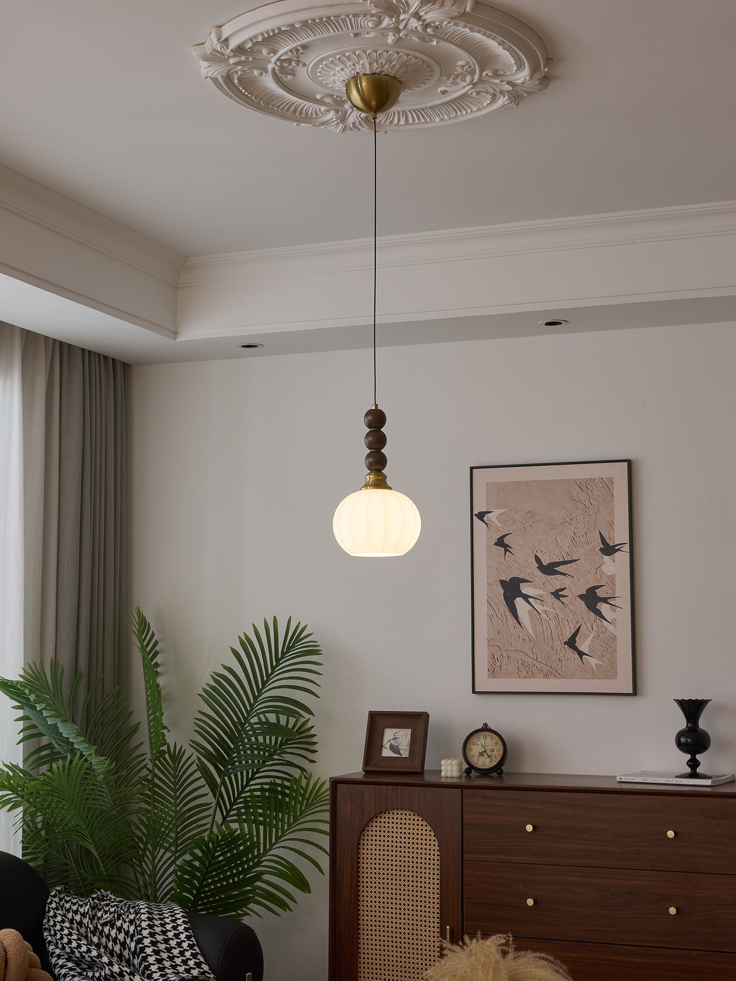 Evandra Pendant Light - Blowlighting