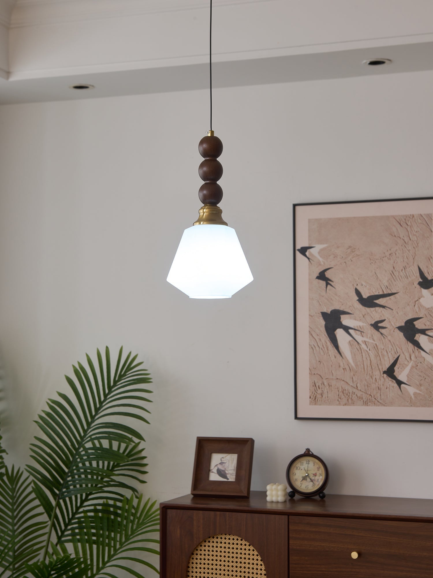 Evandra Pendant Light - Blowlighting