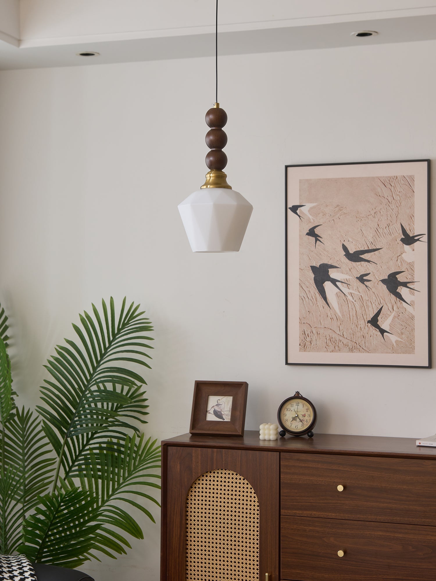 Evandra Pendant Light - Blowlighting