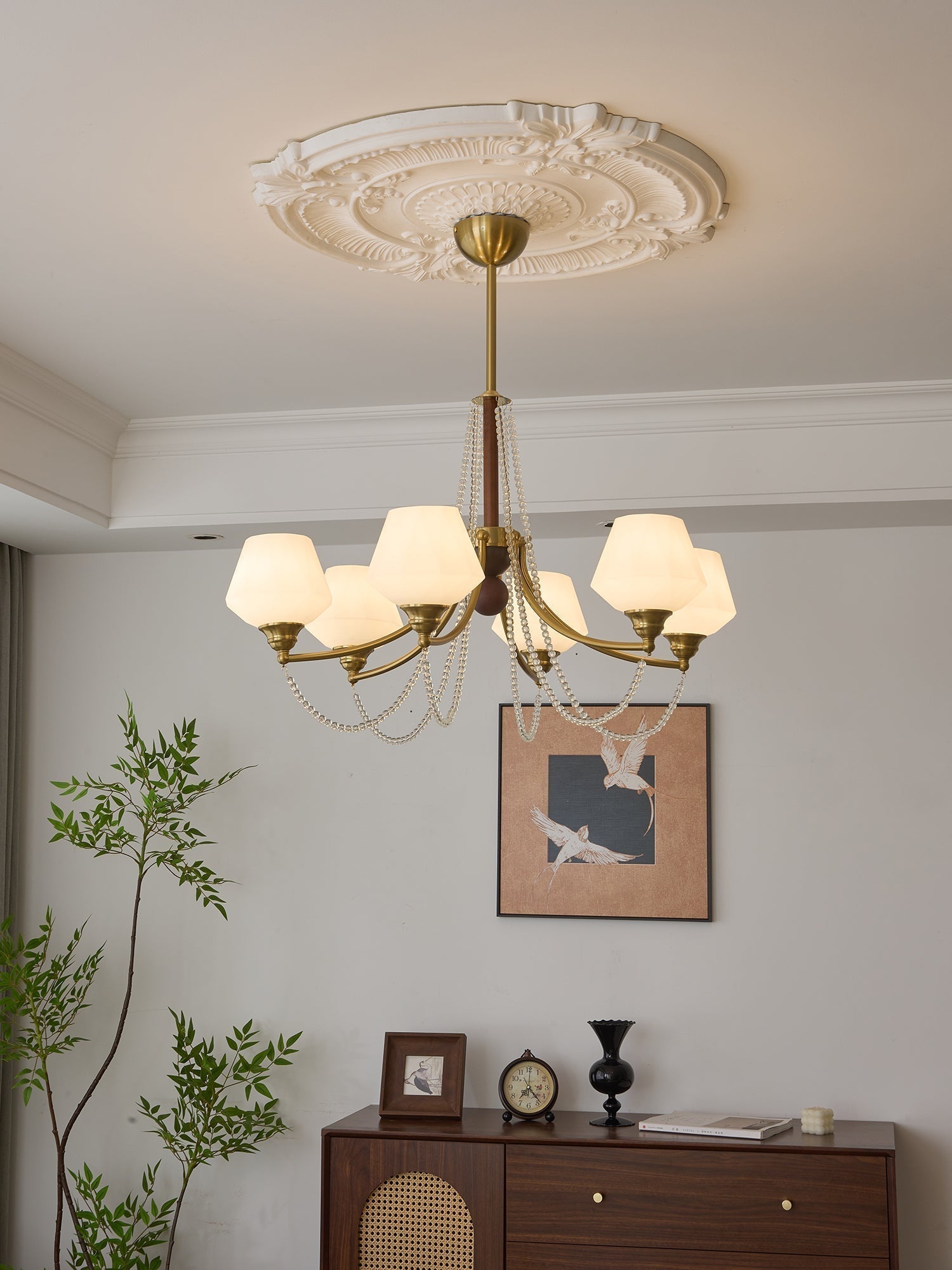 Othaus Traditioneller Eleganter Kronleuchter aus Vintage-Holz-Letslighting