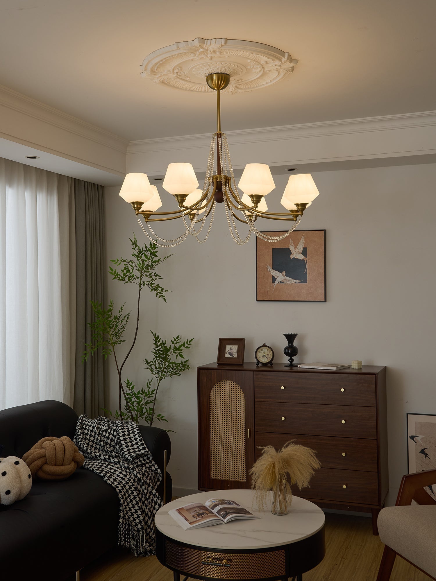 Othaus Traditioneller Eleganter Kronleuchter aus Vintage-Holz-Letslighting