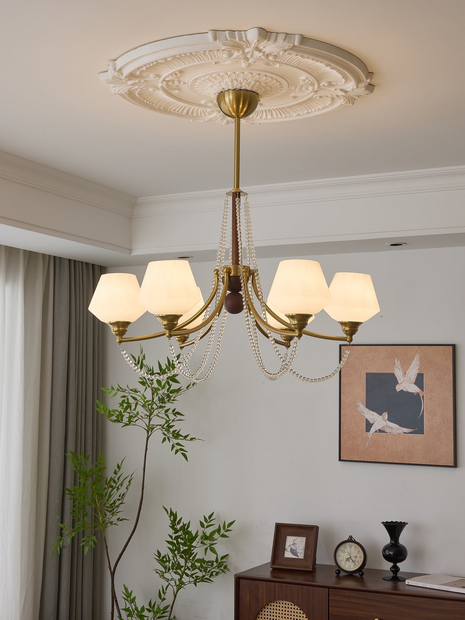 Othaus Traditioneller Eleganter Kronleuchter aus Vintage-Holz-Letslighting
