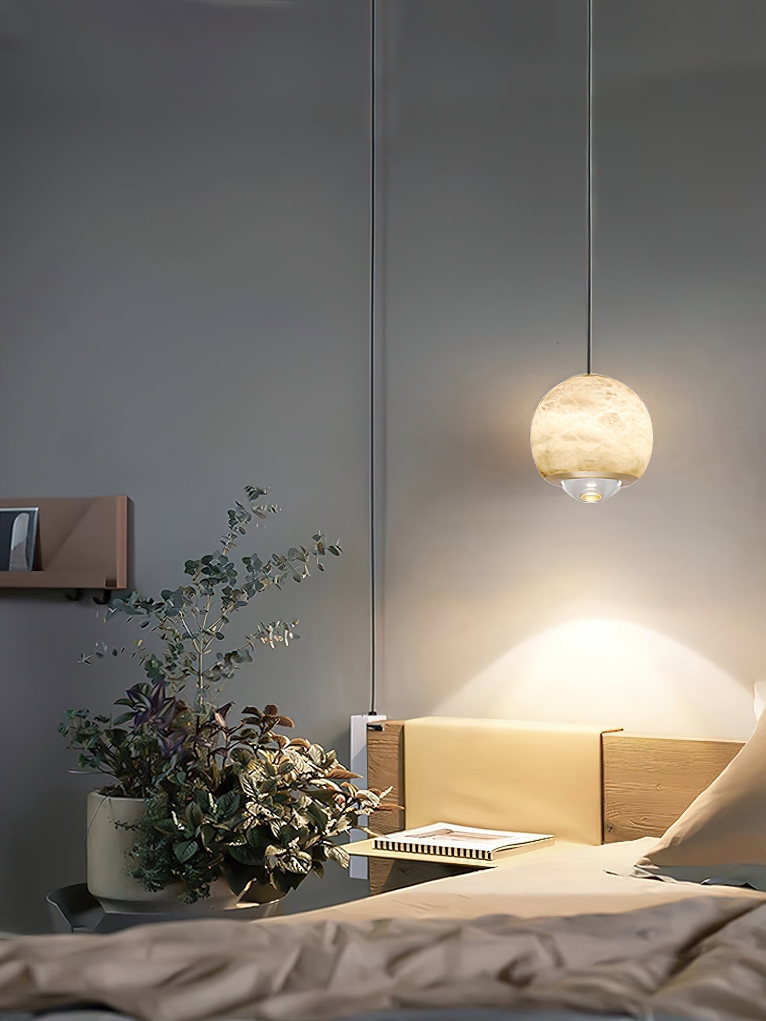 Zephaan Modern Minimalist Brass Alabaster Pendant Light - Letslighting