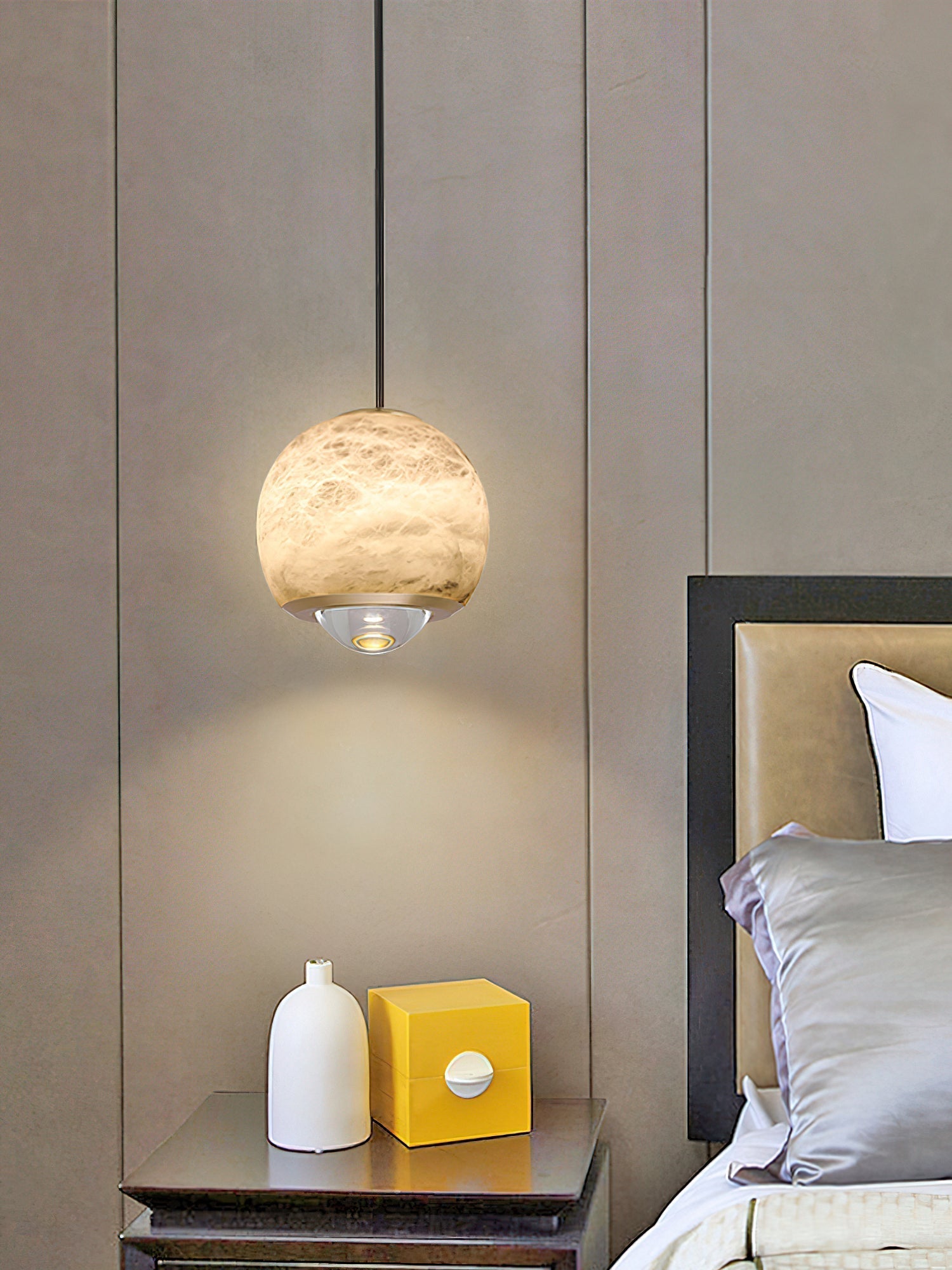 Zephaan Modern Minimalist Brass Alabaster Pendant Light - Letslighting