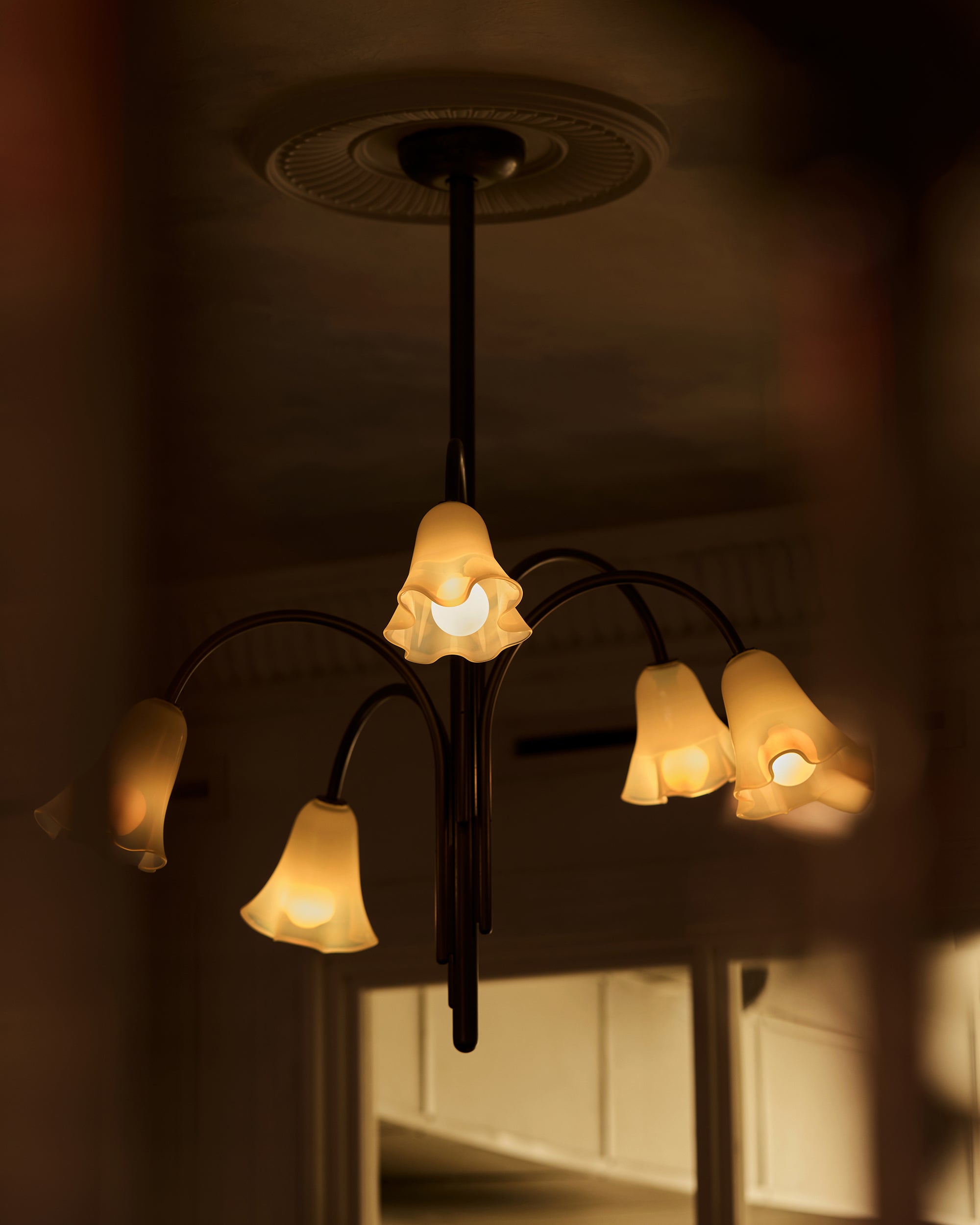 Aurmiros Moderner Messing-Glas Kronleuchter-Letslighting