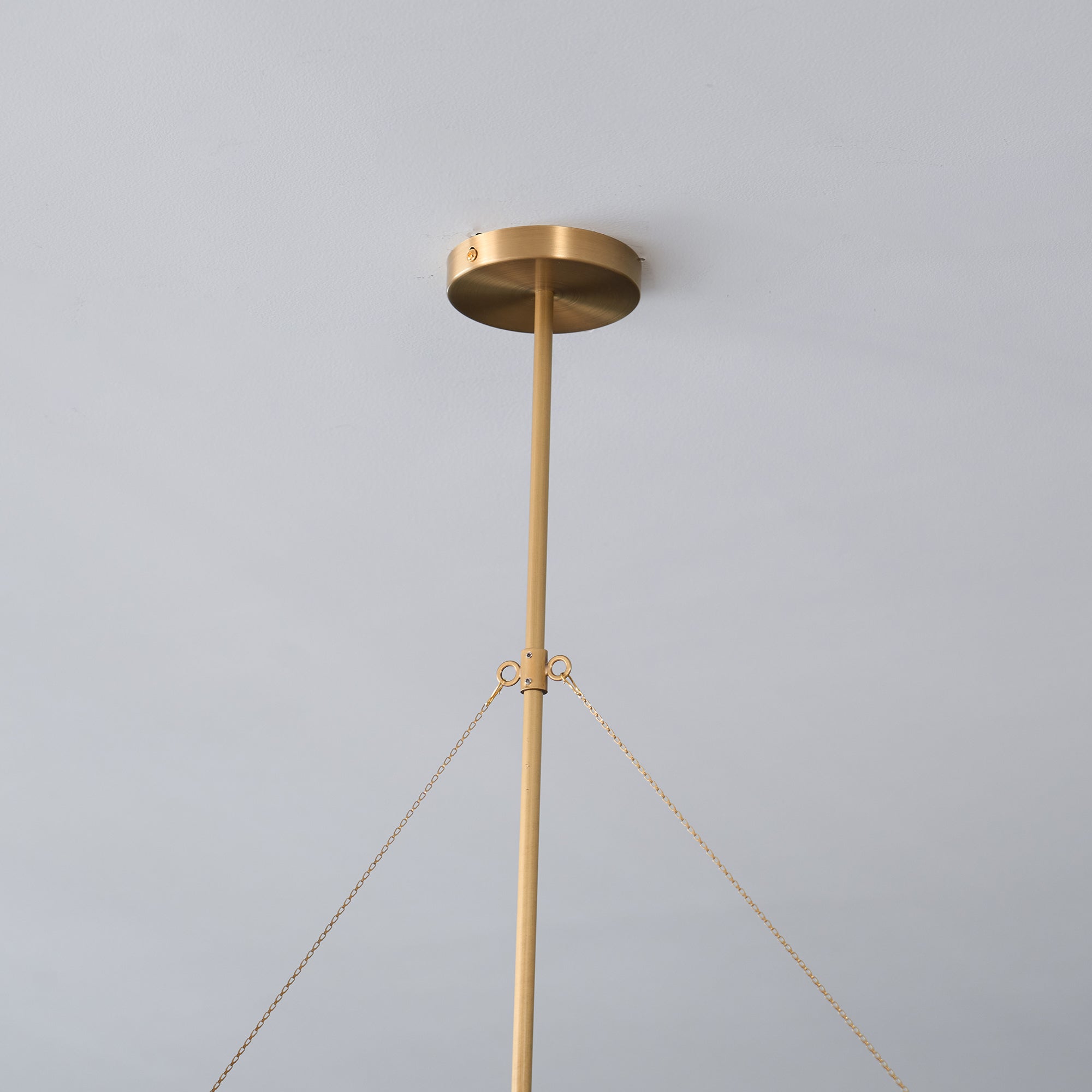 Vavenia Kronleuchter aus Messing und Glas-Letslighting