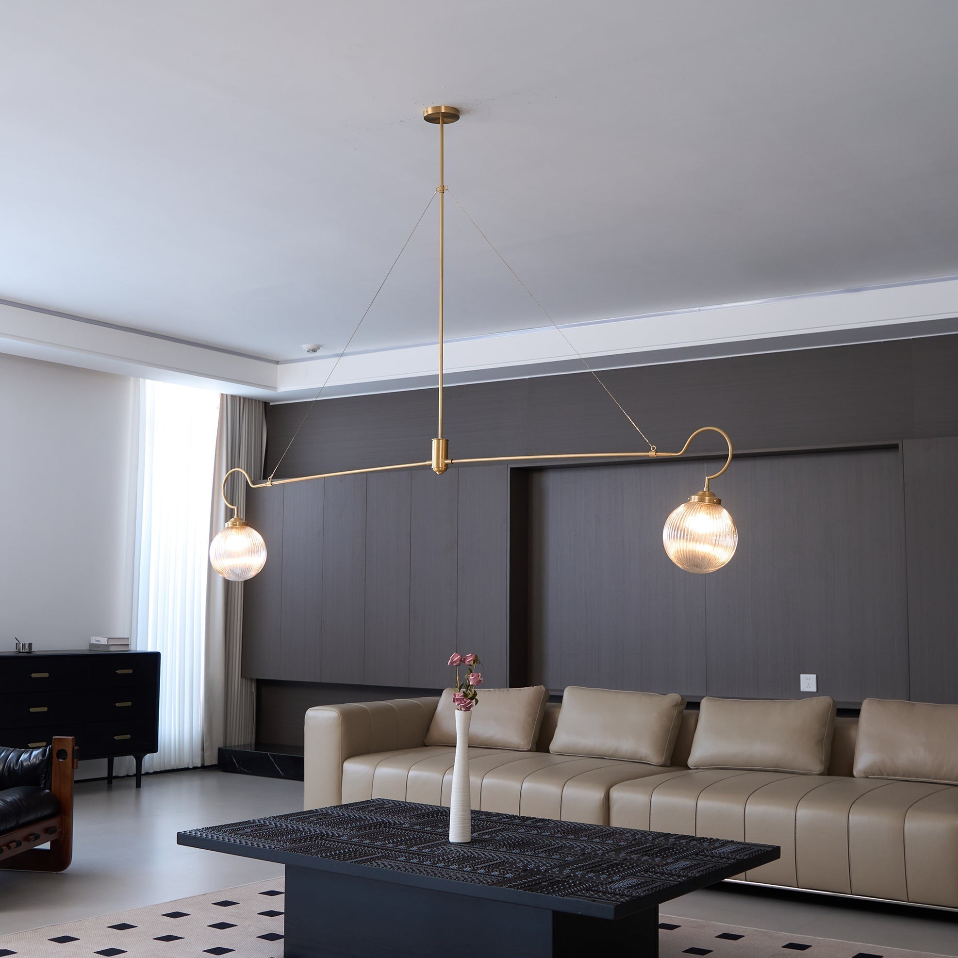 Vavenia Kronleuchter aus Messing und Glas-Letslighting