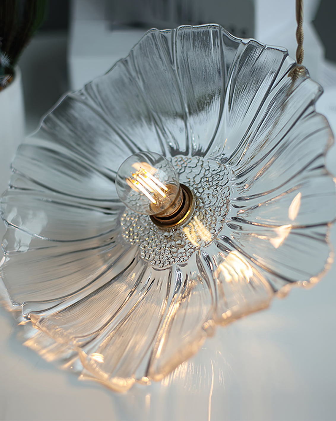 Aurvarira Glas Modern Minimalistisch Art Pendelleuchte-Letslighting