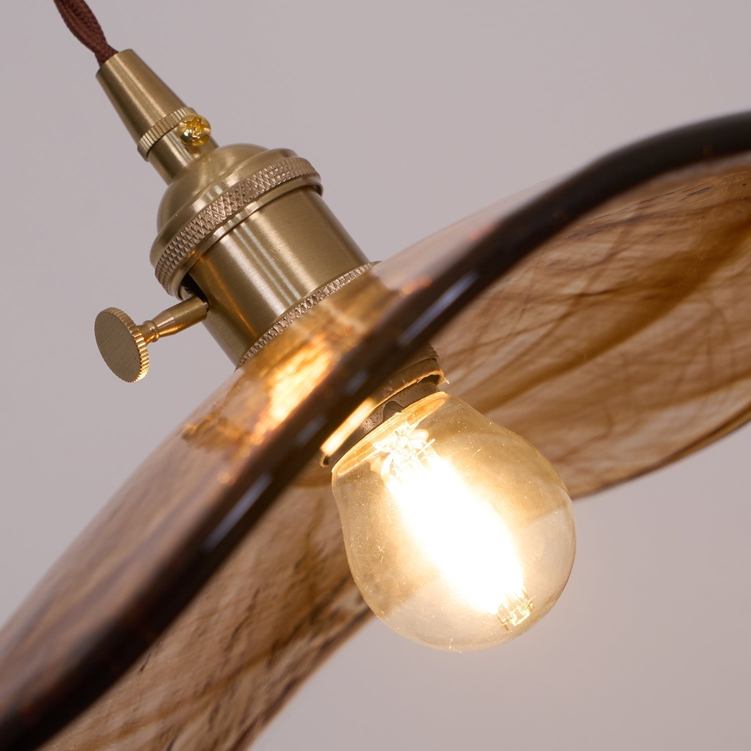 Flower Petal Glass Pendant Light - Blowlighting