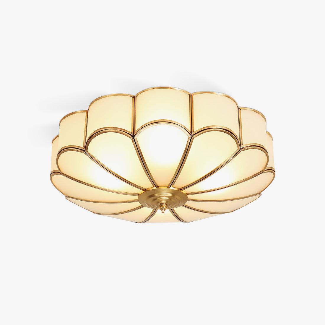 Ulira Deckenleuchte in Blumenform mit satiniertem Glas und Messing