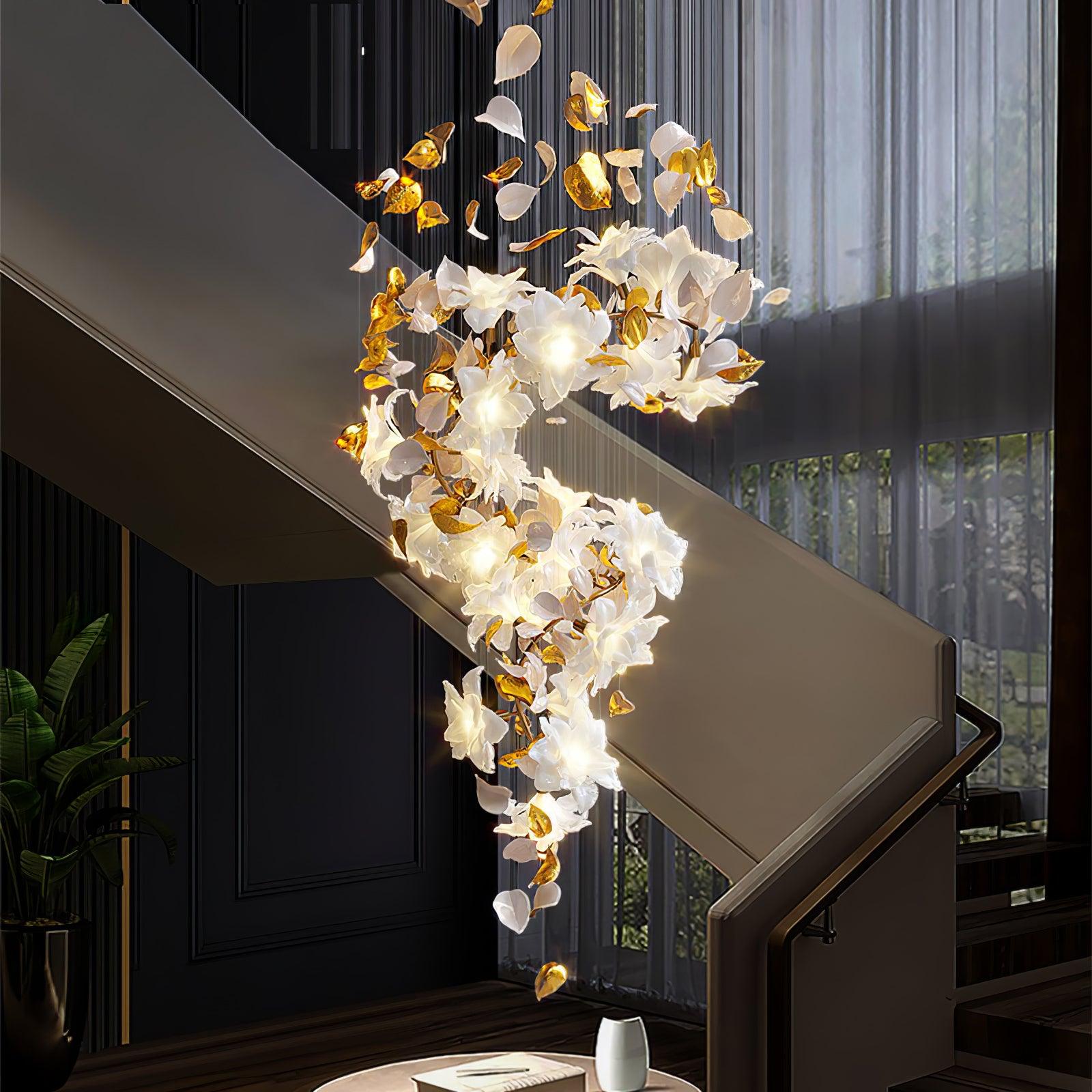 Araeos Fliegend Blüten Flatternd Messing Kronleuchter-Letslighting