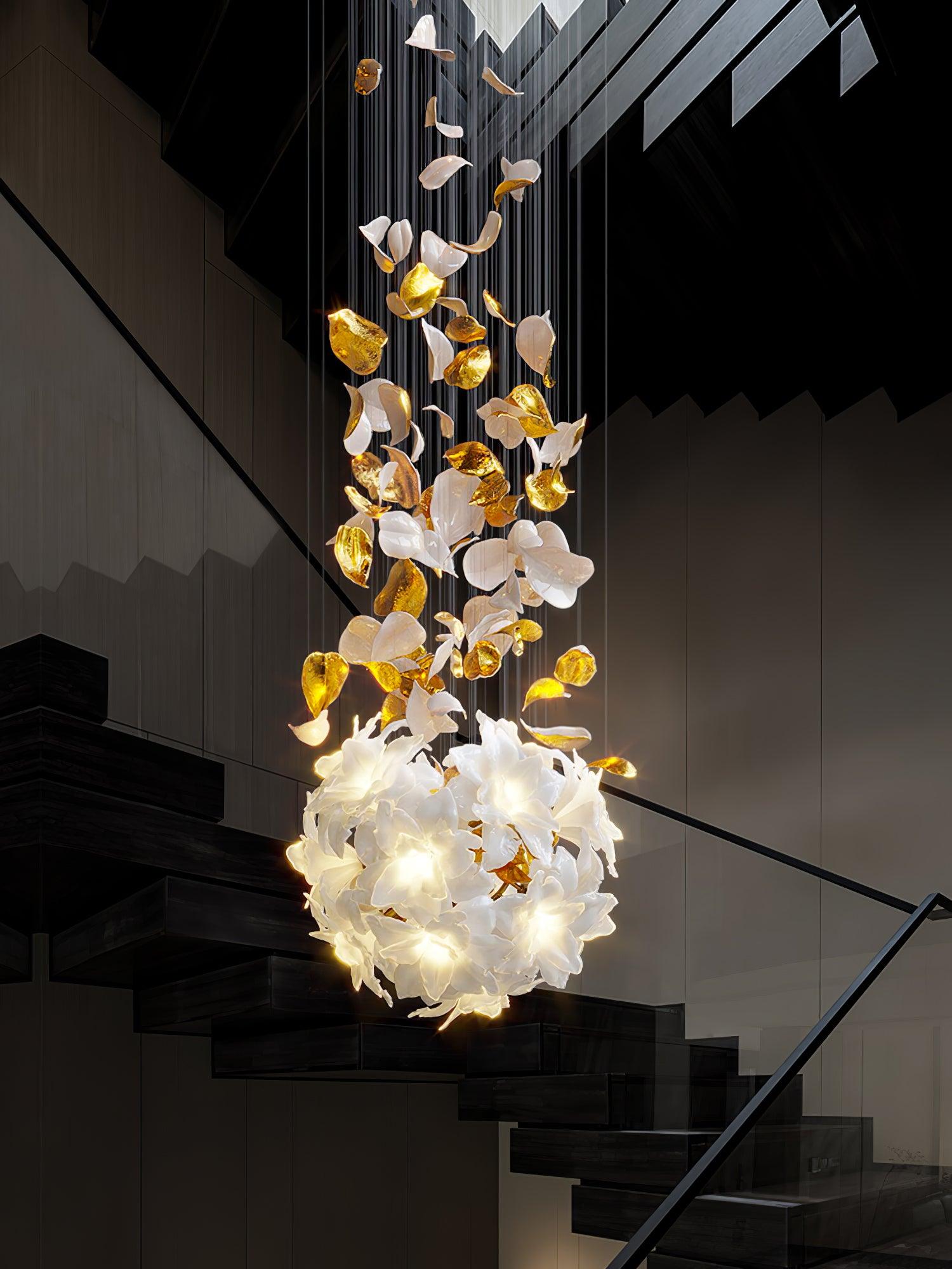Araeos Fliegend Blüten Flatternd Messing Kronleuchter-Letslighting
