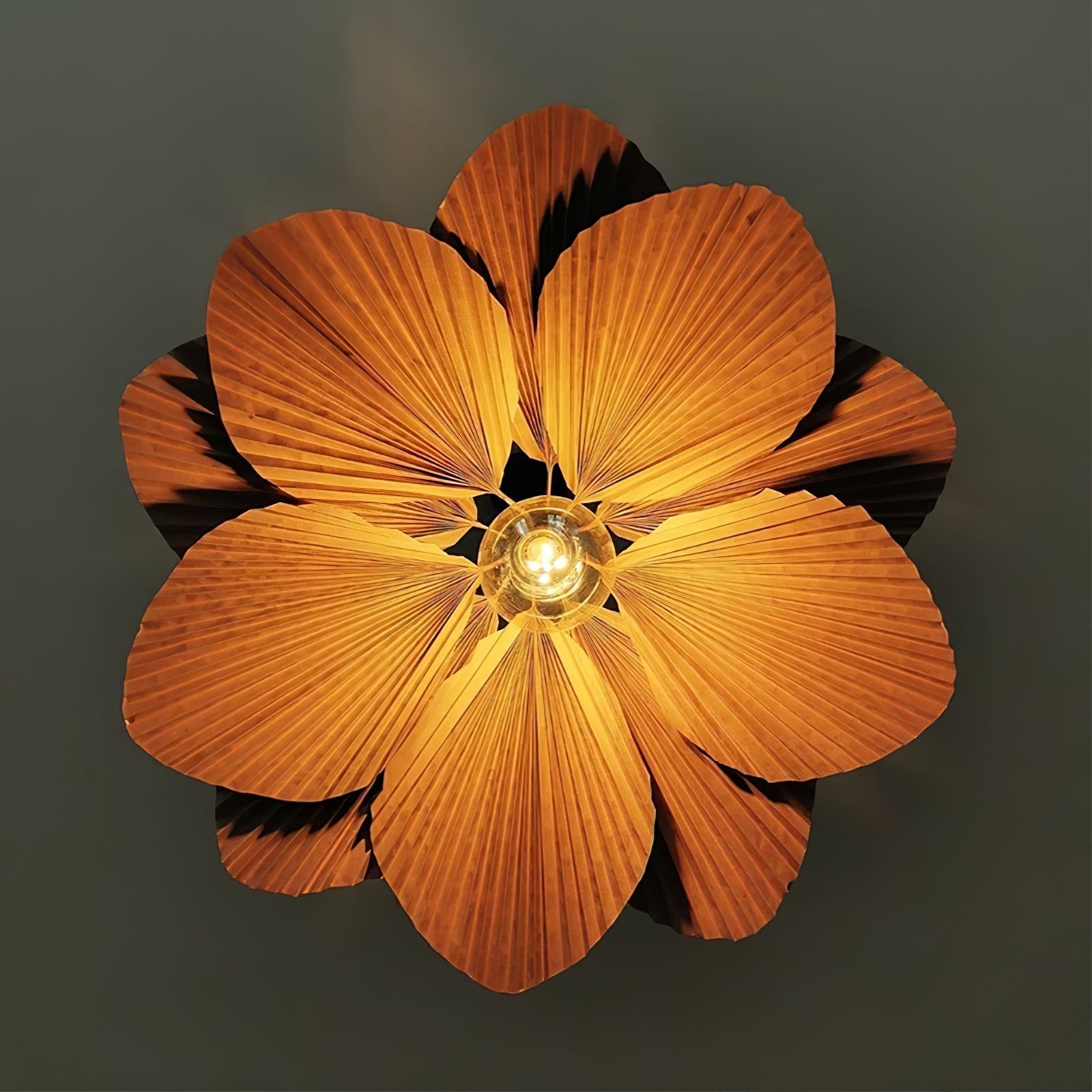 Folded Leaf Lotus Pendant Lamp - Blowlighting