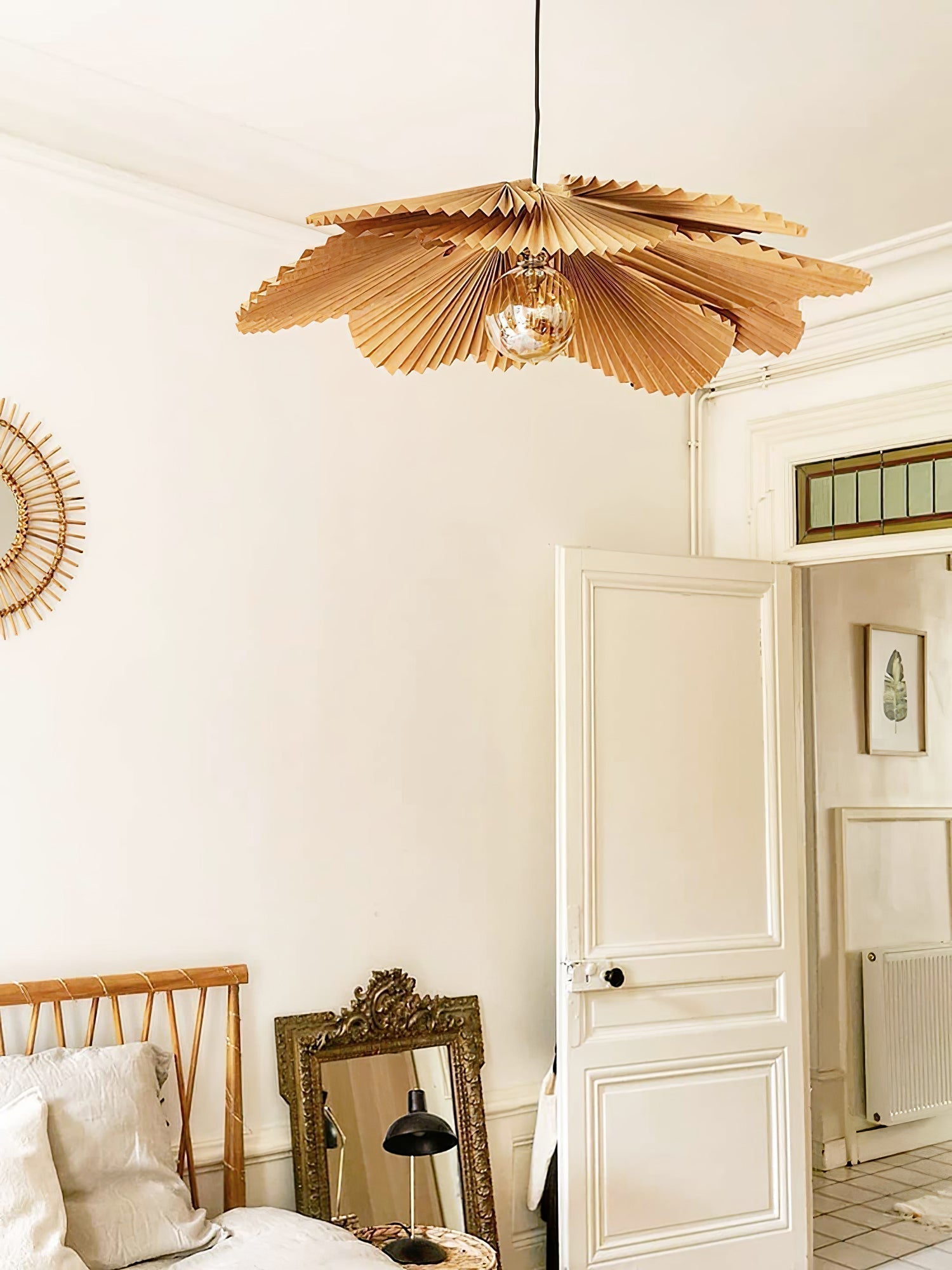 Folded Leaf Lotus Pendant Lamp - Blowlighting