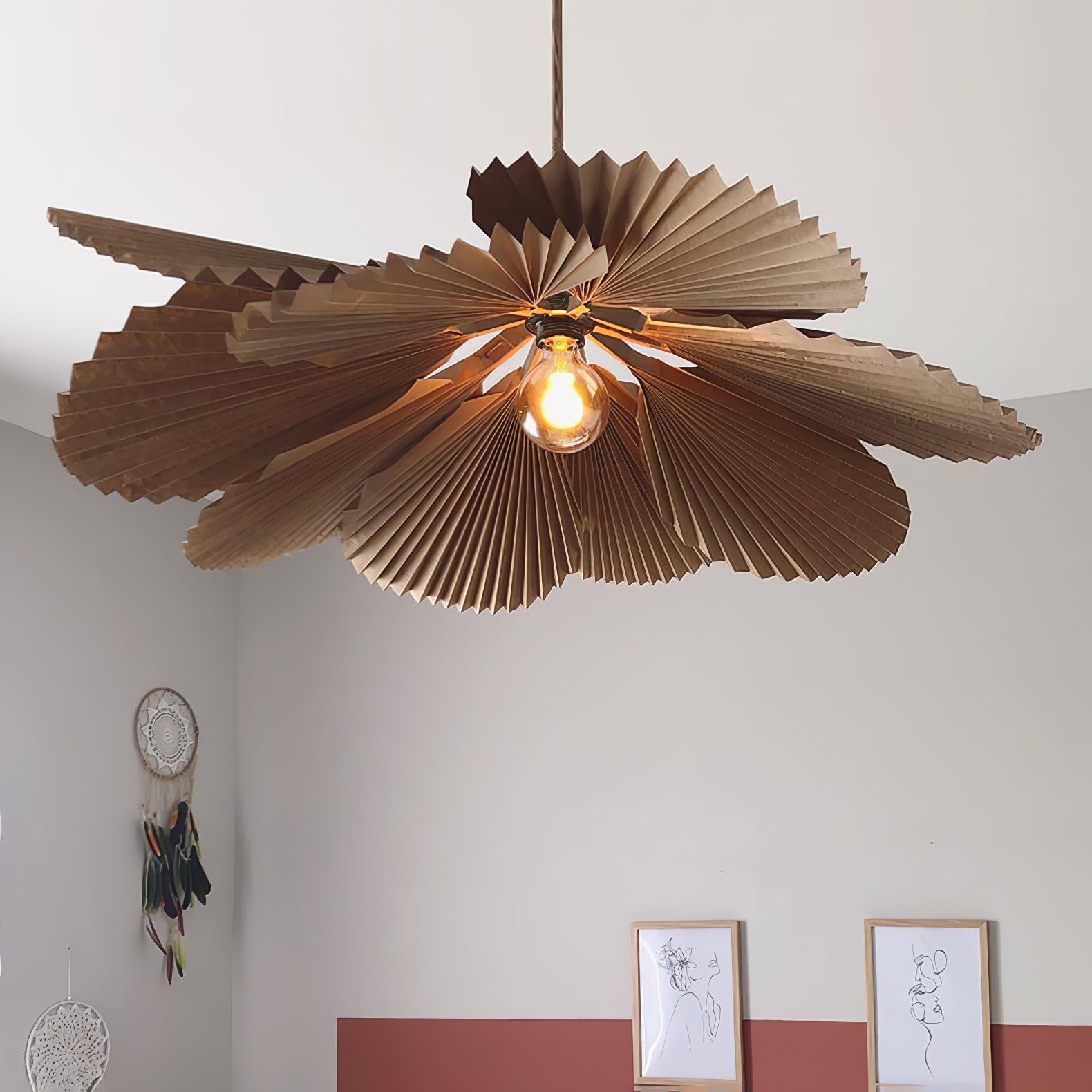Folded Leaf Lotus Pendant Lamp - Blowlighting