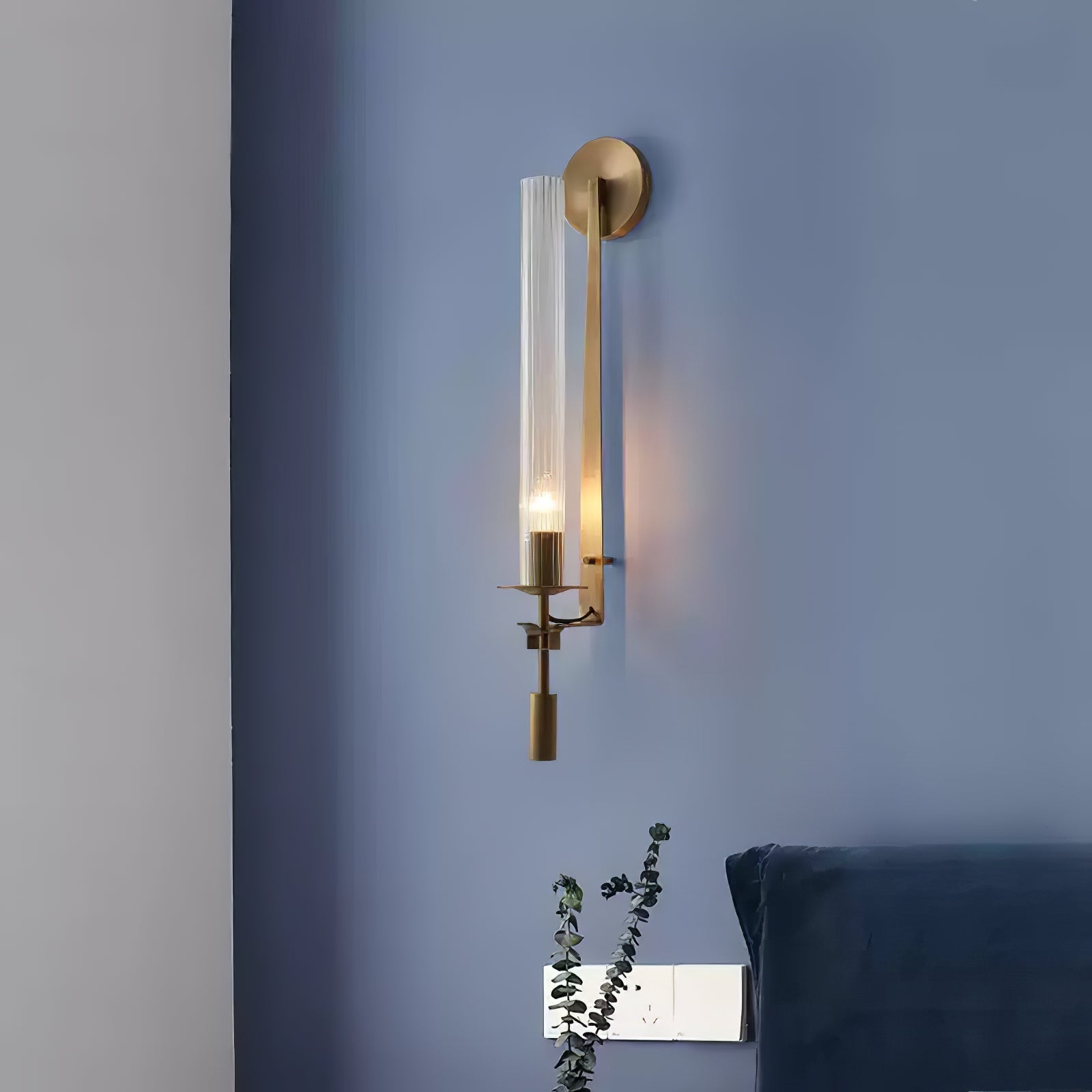 Lucian Wandleuchte für den Innenbereich aus Glas im Landhausstil