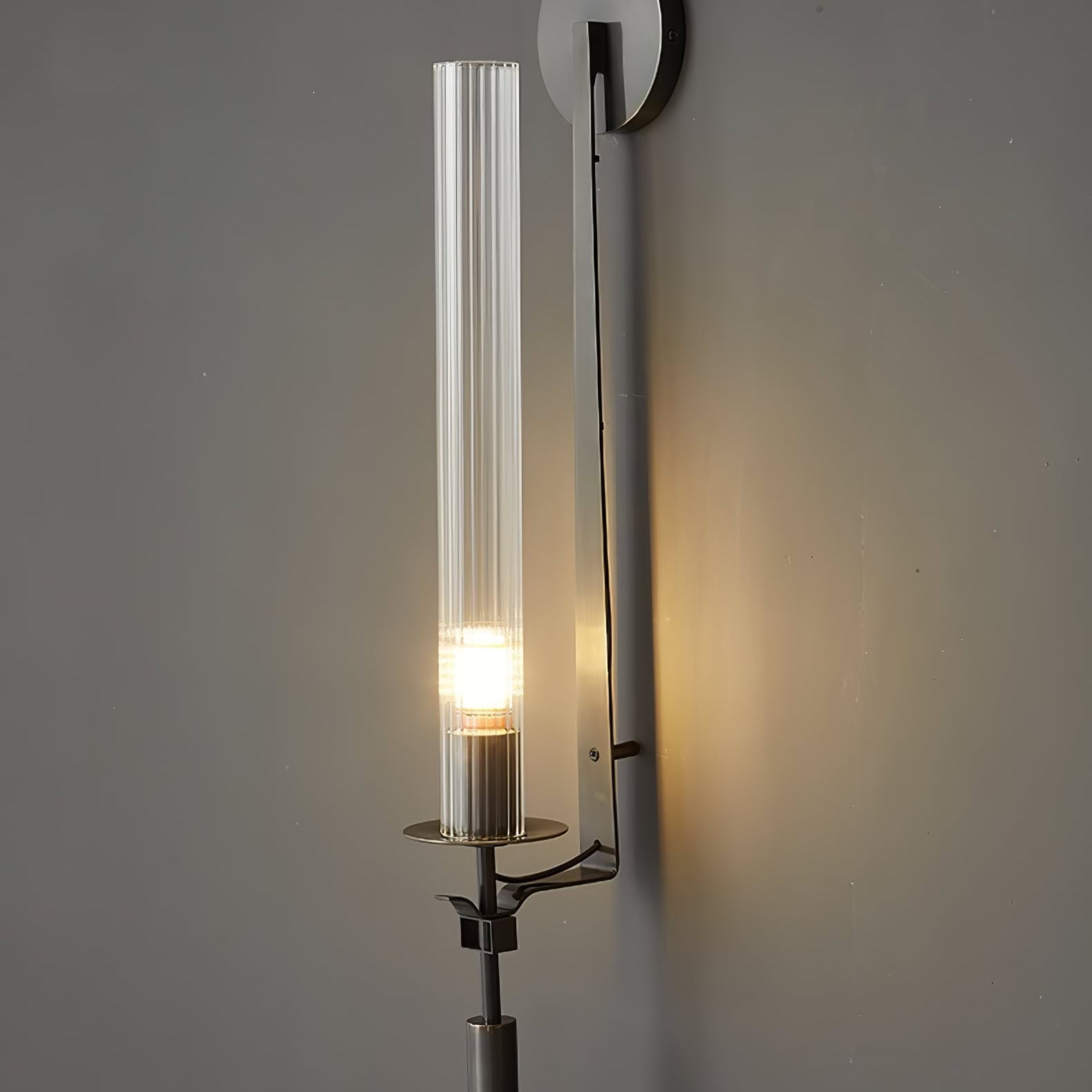Lucian Wandleuchte für den Innenbereich aus Glas im Landhausstil