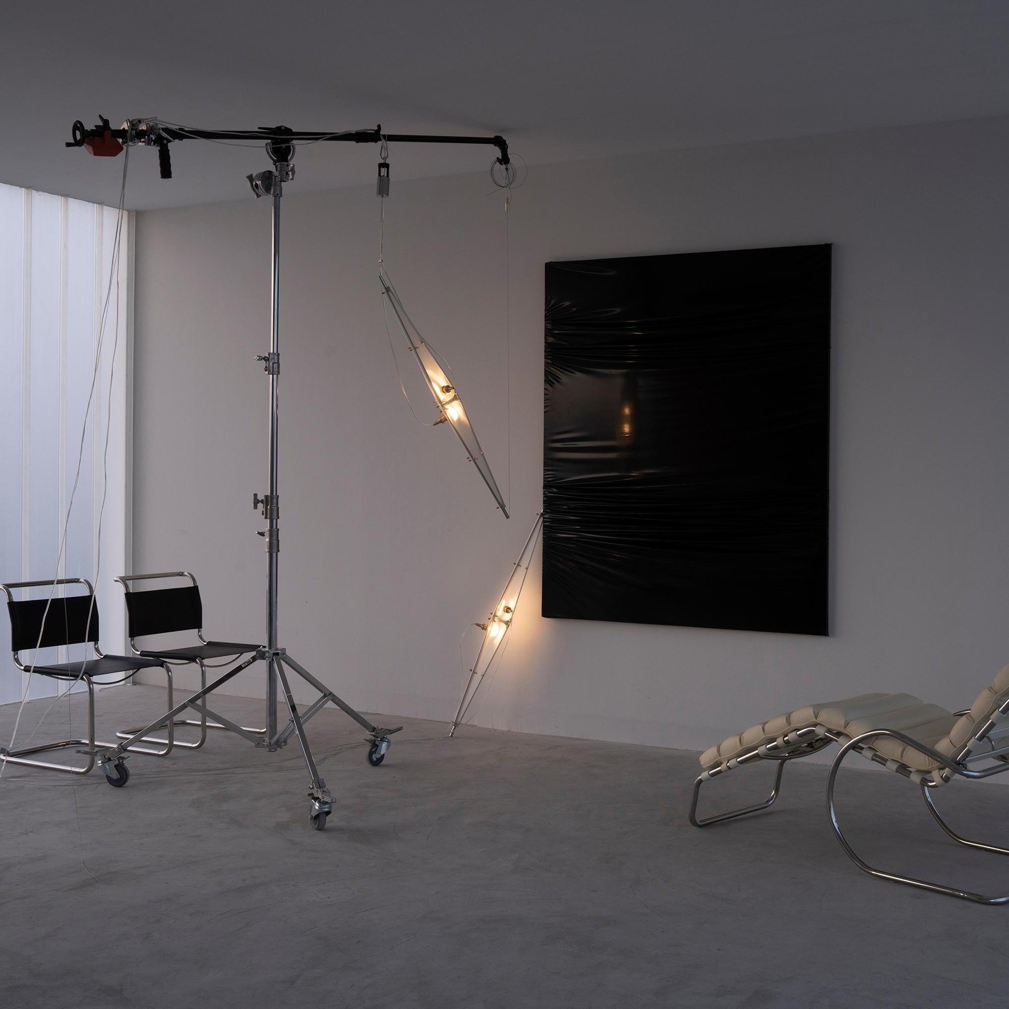 Adan Modern Minimalist Art Metal Pendant Lamp - Blowlighting