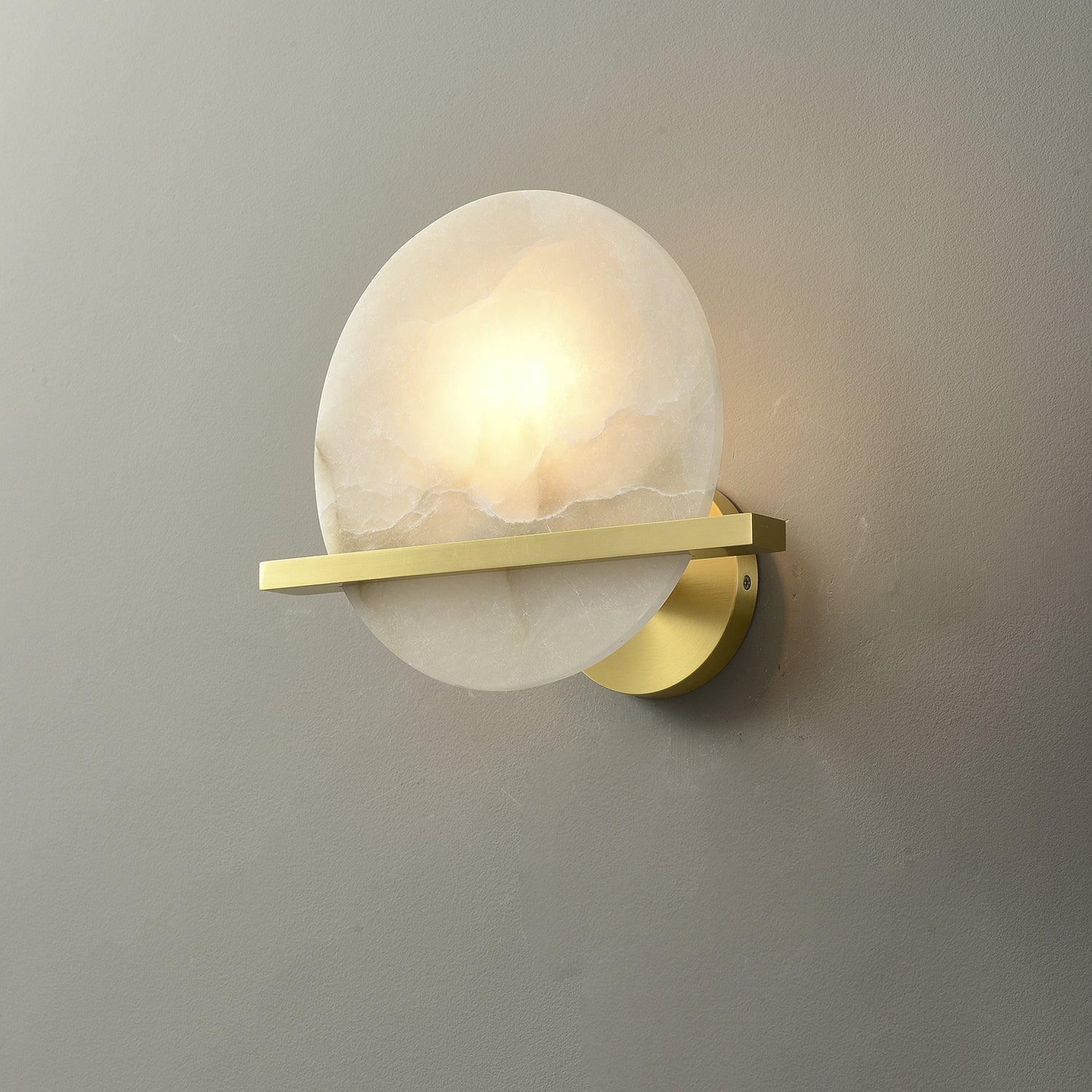 Vomiror Sphere Alabaster Wall Light - Neutralighting