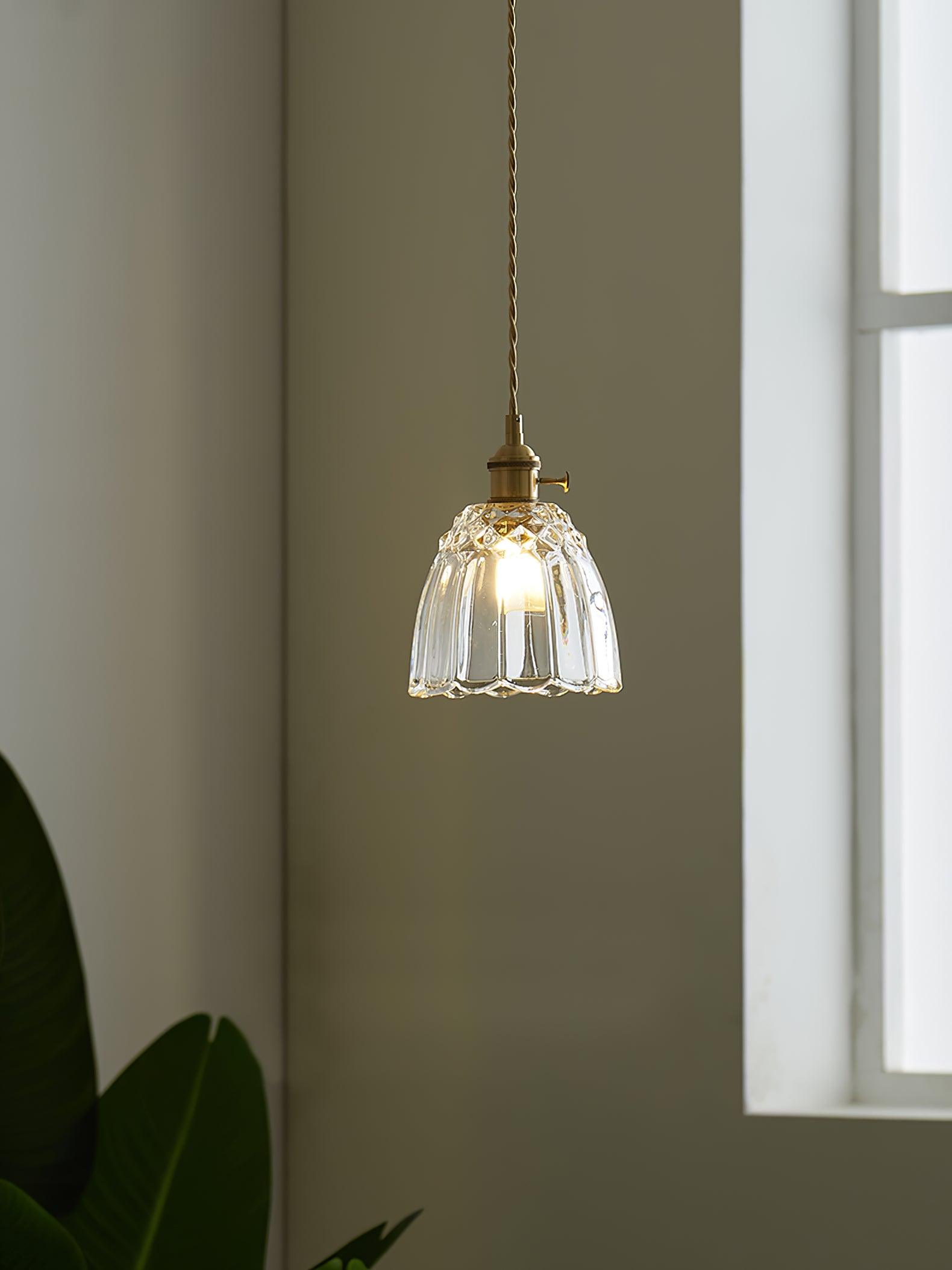 Nerithce Luxuriöse Pendelleuchte aus Messing und Glas-Letslighting