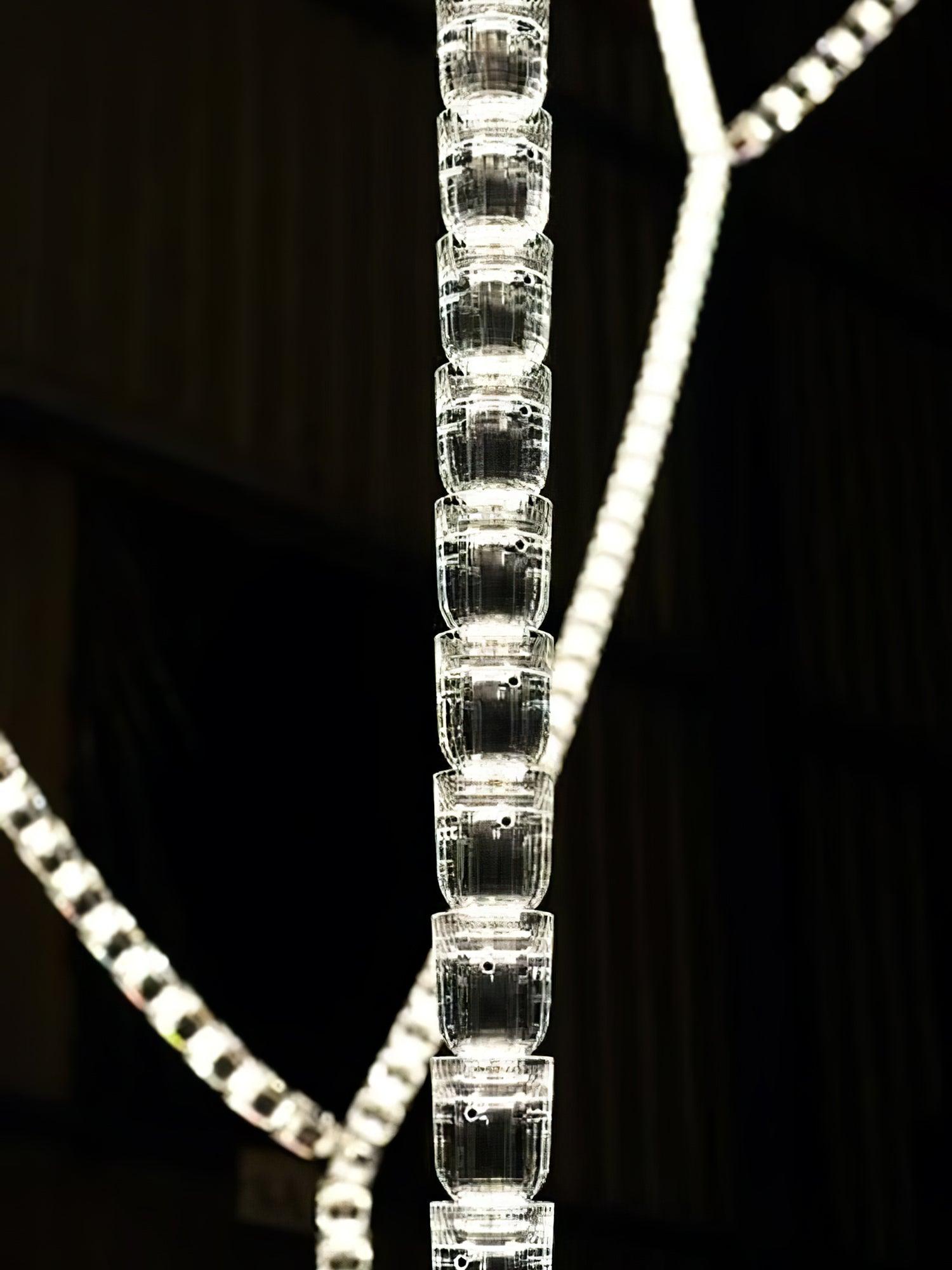 Cascade Moderner Kronleuchter aus Chrom-Letslighting