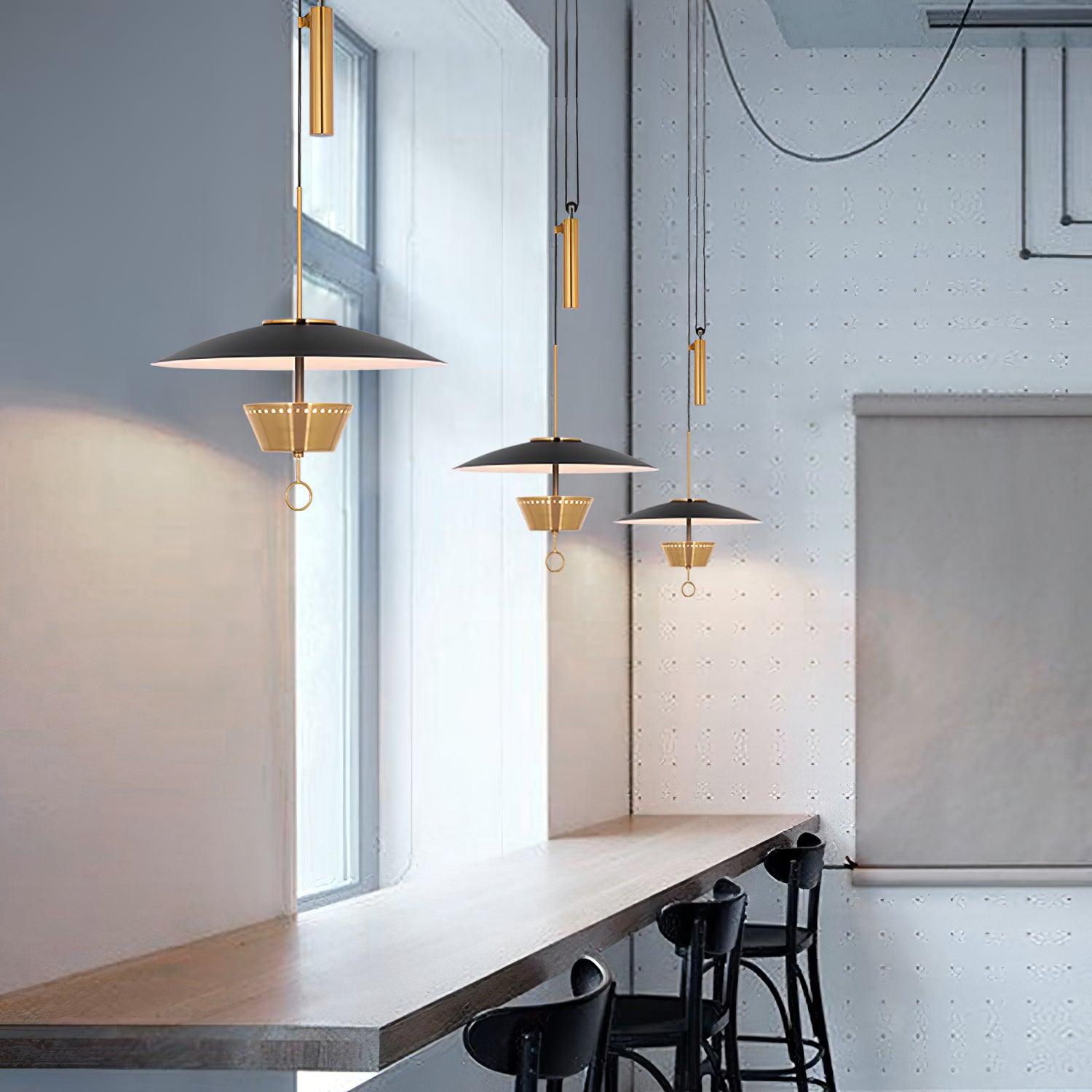 Lustra Retro-Kronleuchter aus Messing-Letslighting