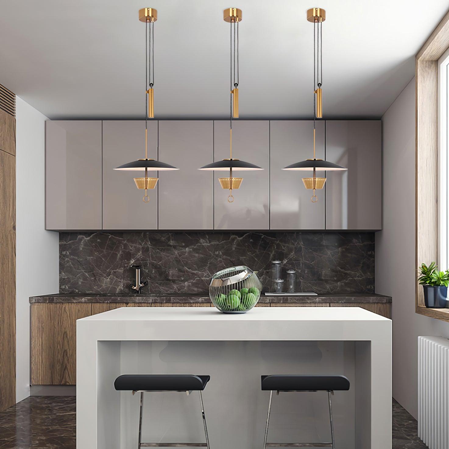 Lustra Retro-Kronleuchter aus Messing-Letslighting