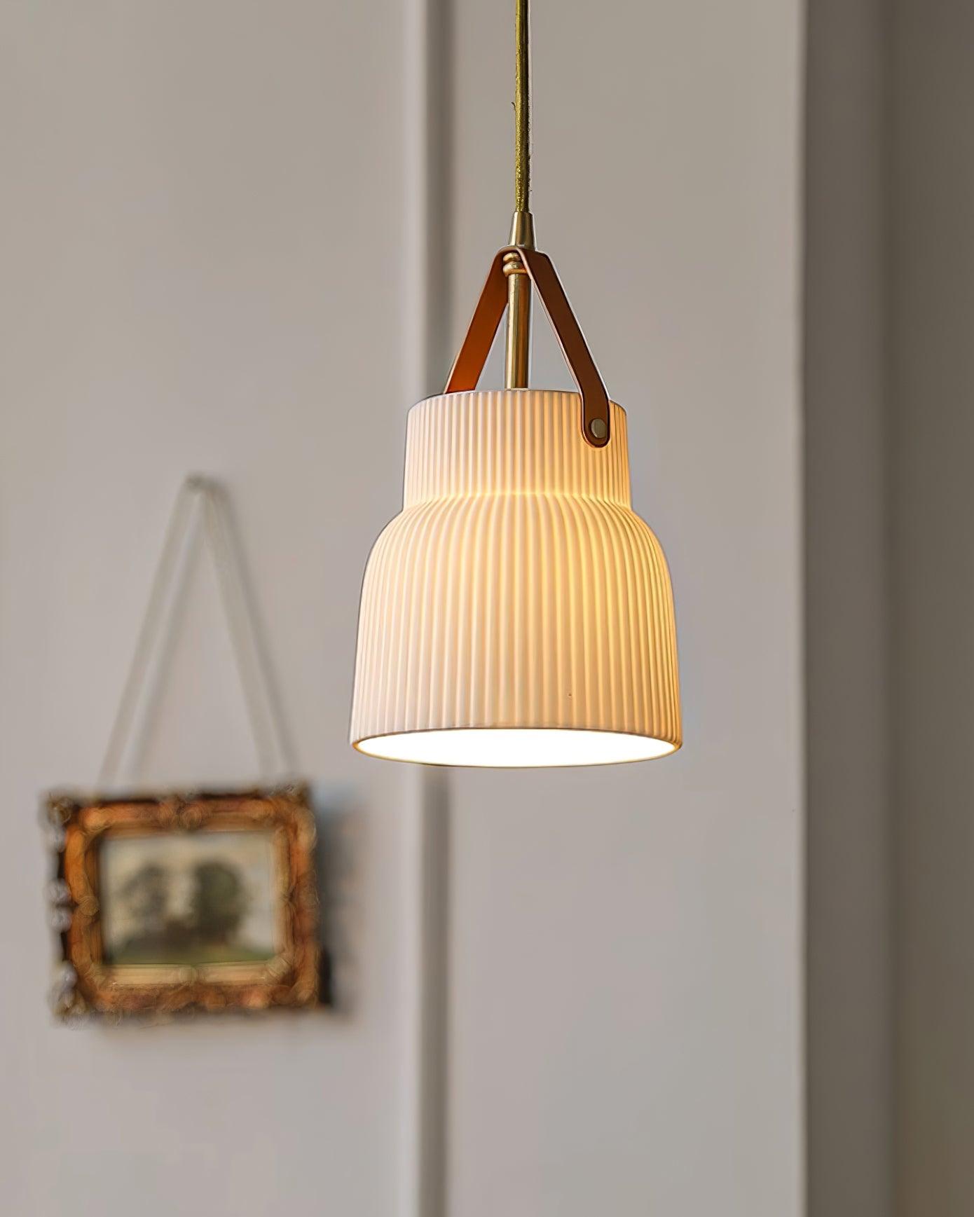 Pendelleuchte Keramik Gerippter Lederriemen Modern-Letslighting