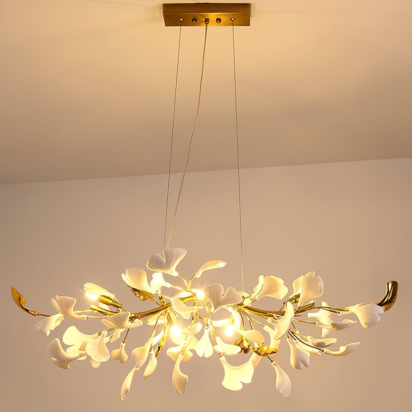 Olivia Linearer Kronleuchter aus Keramik mit Gingko-Muster-Letslighting