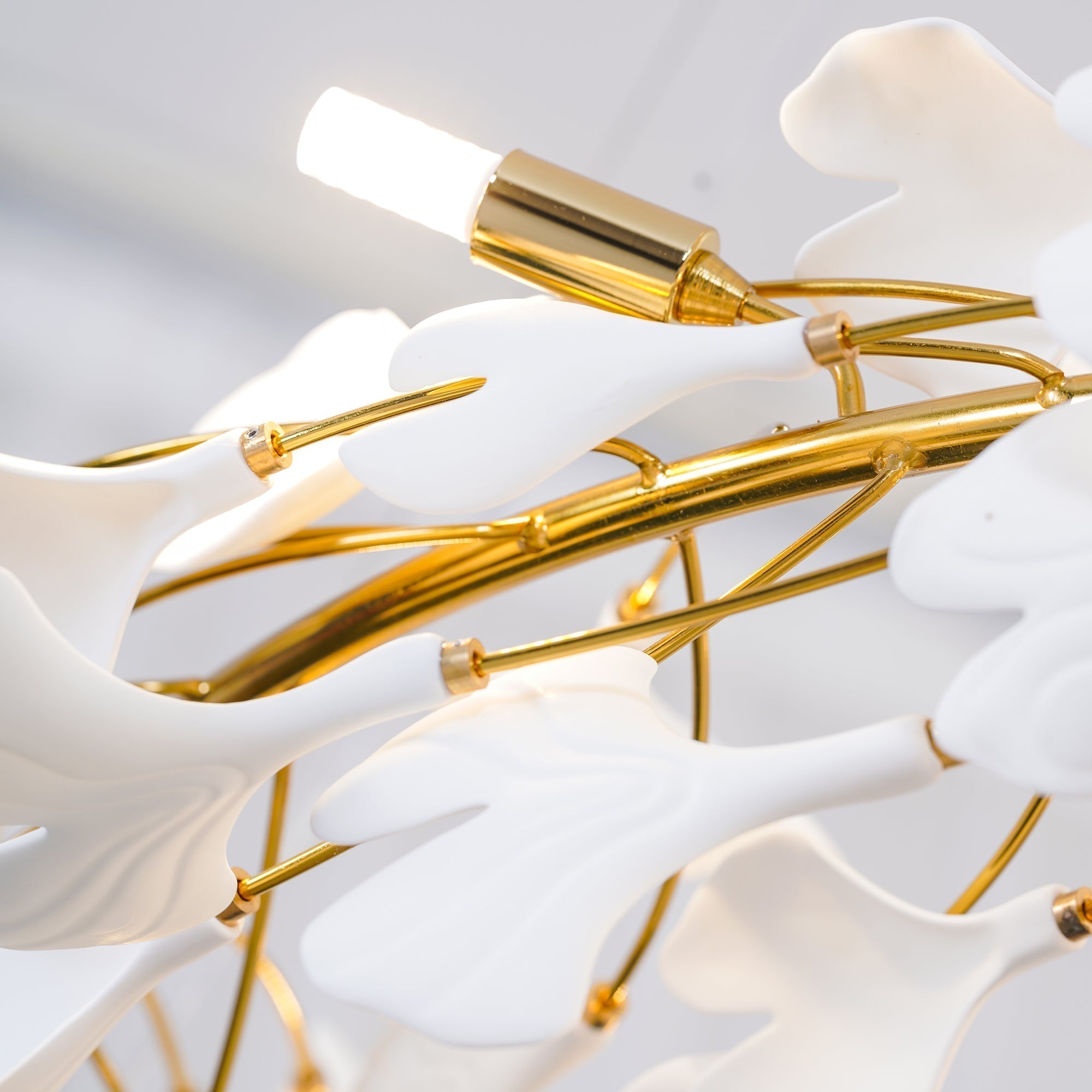 Lustra Lampe Pendante Gingko Porcelaine Feuilles Or-Letslighting