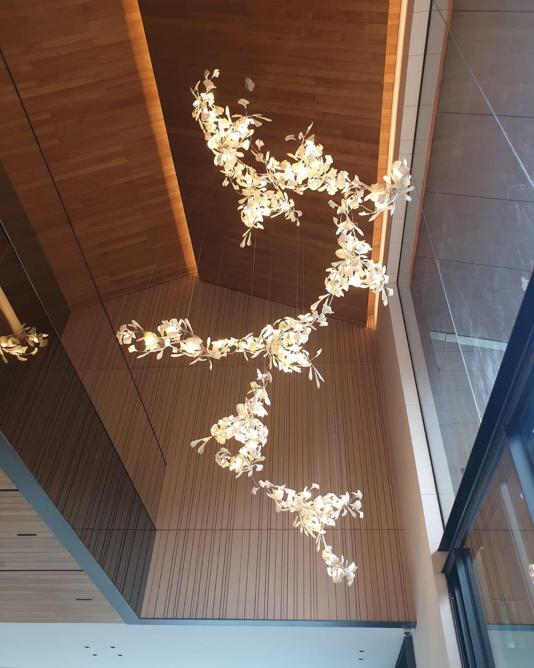 Olivia Keramik Gingko Blatt Kronleuchter-Letslighting